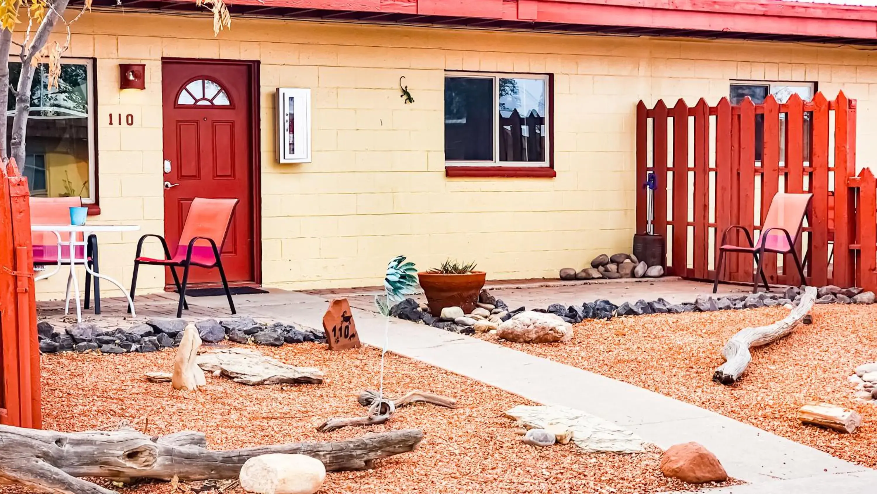 Family Suite in Red Rock Motel and Dam Motel Family Suite in Red Rock Motel and Dam Motel