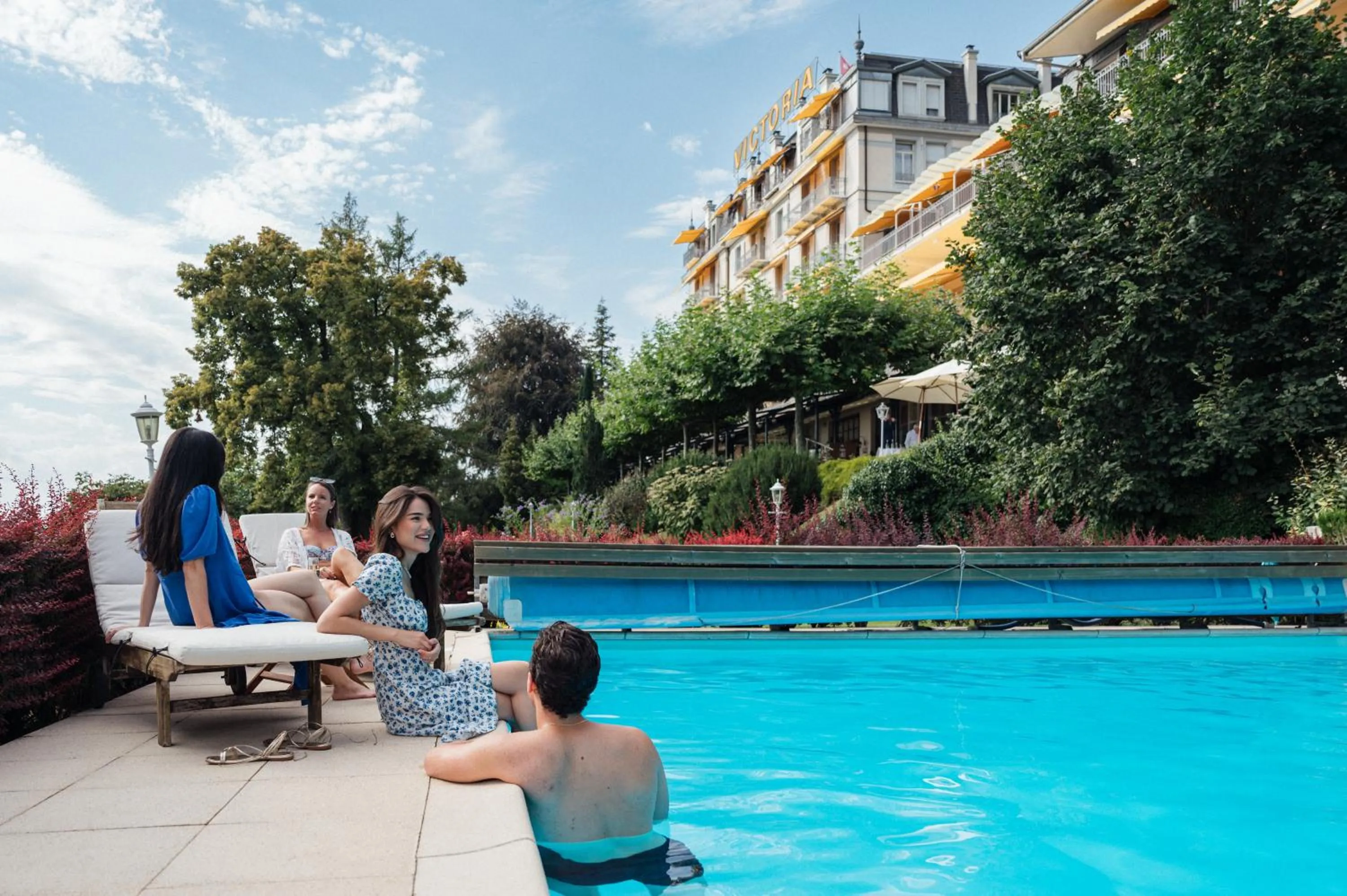 Swimming pool in Hotel Victoria Glion