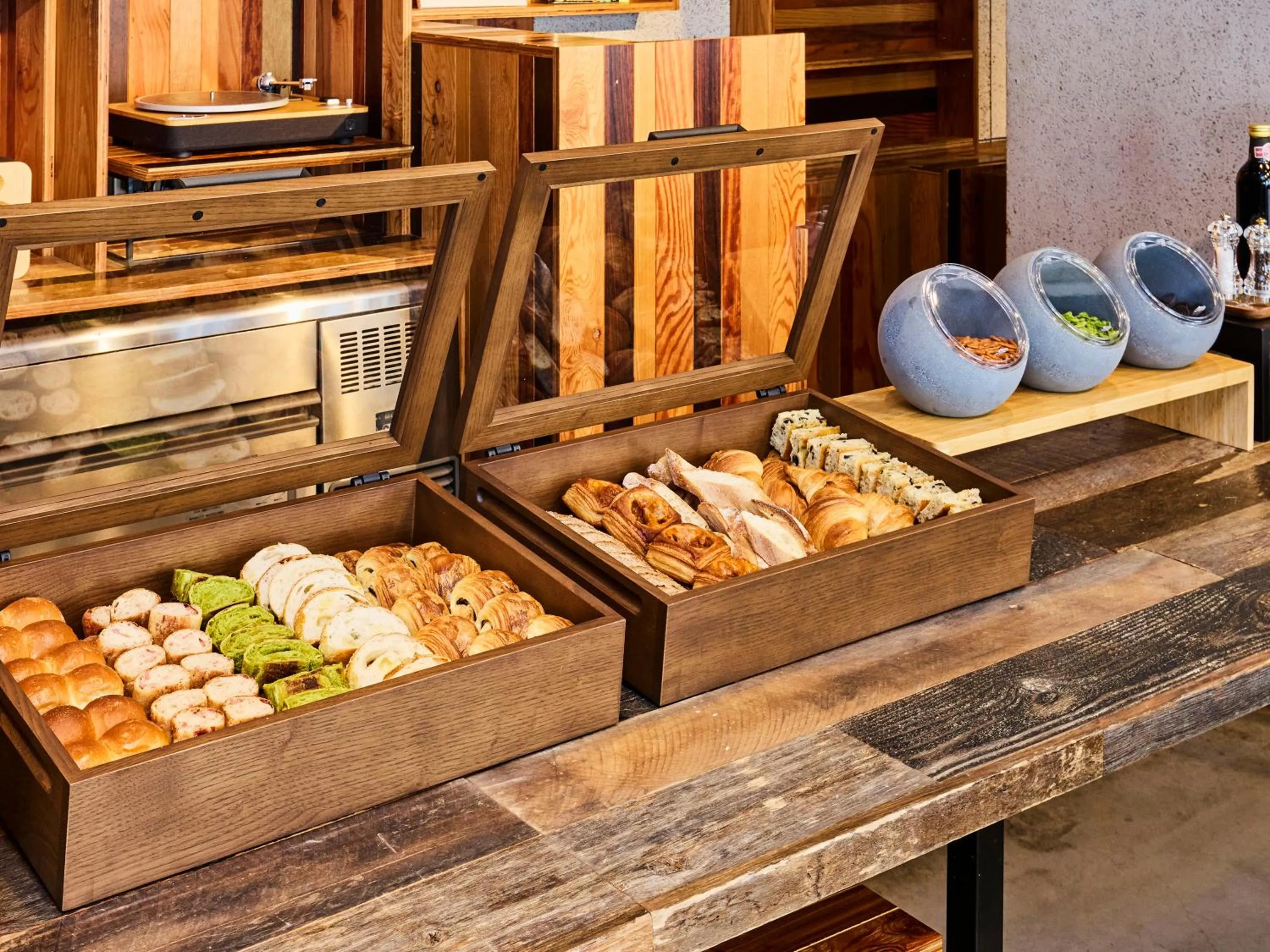 Lounge or bar in ONE@Tokyo by insomnia