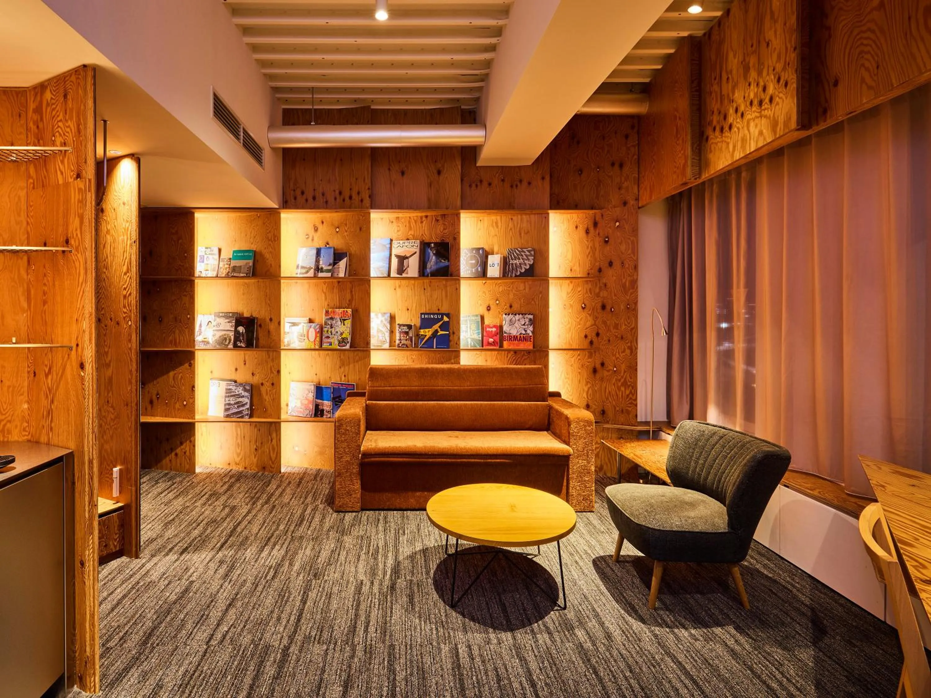 Photo of the whole room in ONE@Tokyo by insomnia