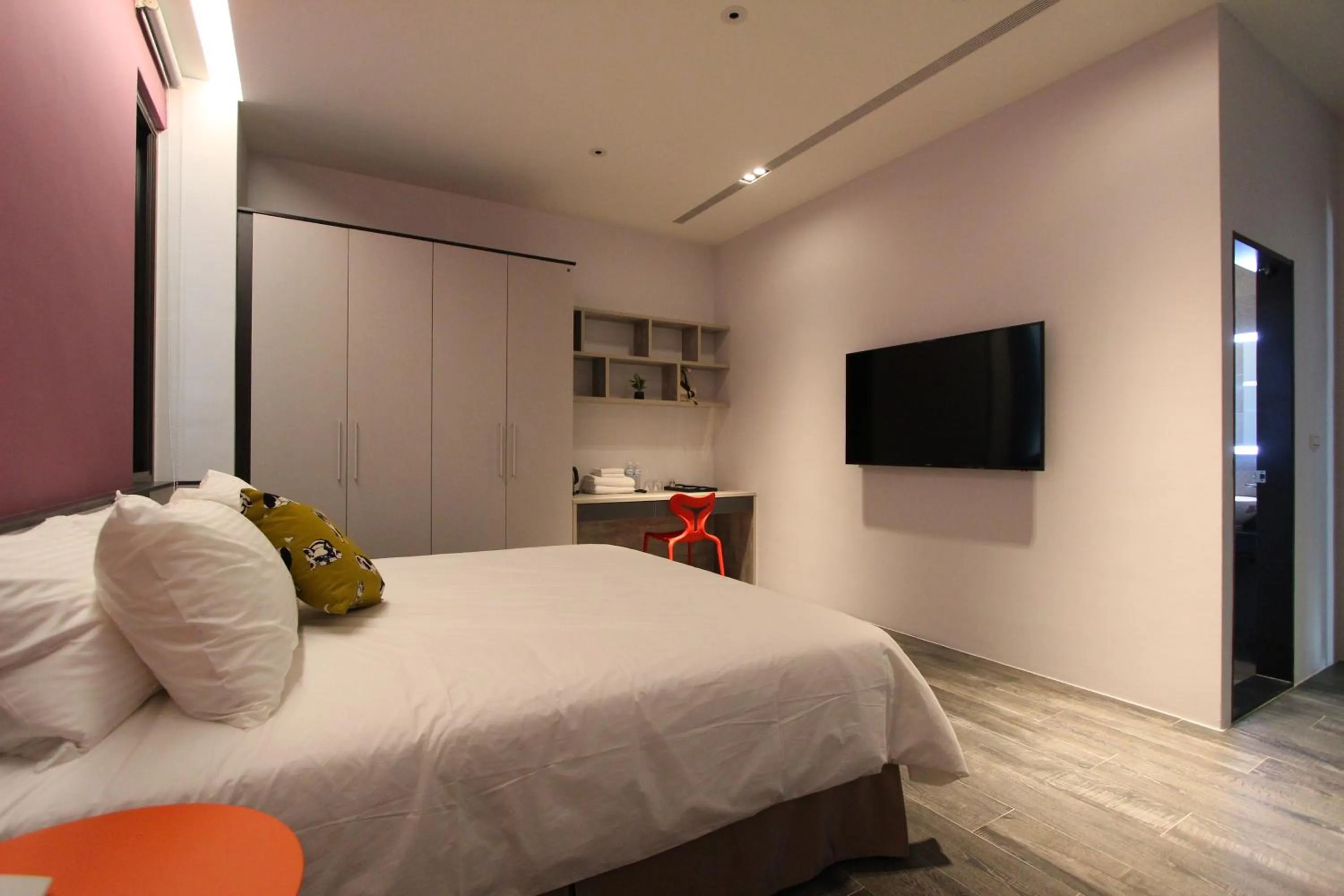 bunk bed, Bed in Funson Hotel