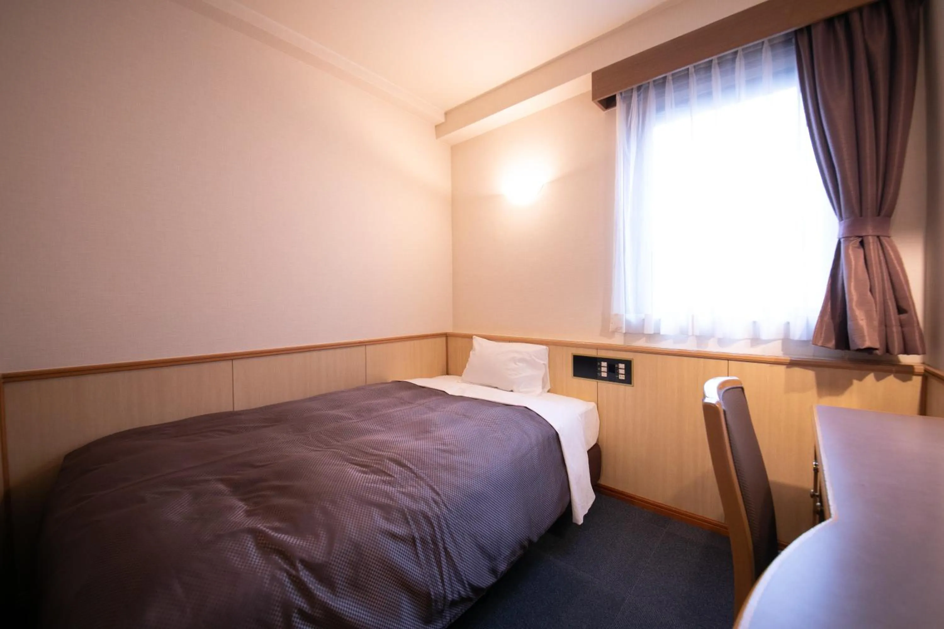 Photo of the whole room, Bed in Miyakonojo Green Hotel