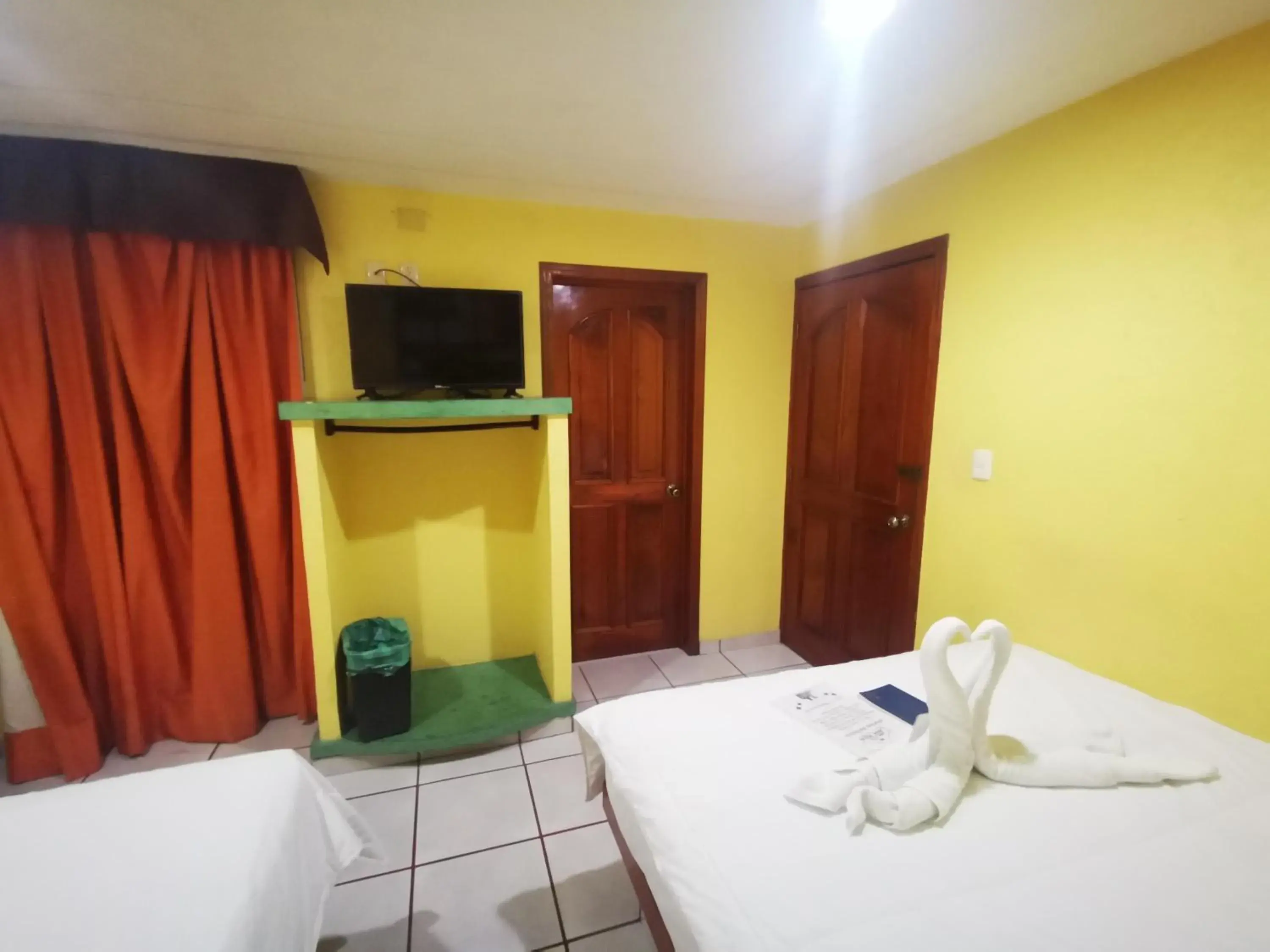 Deluxe Queen Room with Two Queen Beds in Casa Real Deluxe Queen Room with Two Queen Beds in Casa Real