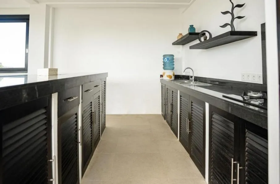 Kitchen or kitchenette in Echo Beach Duo