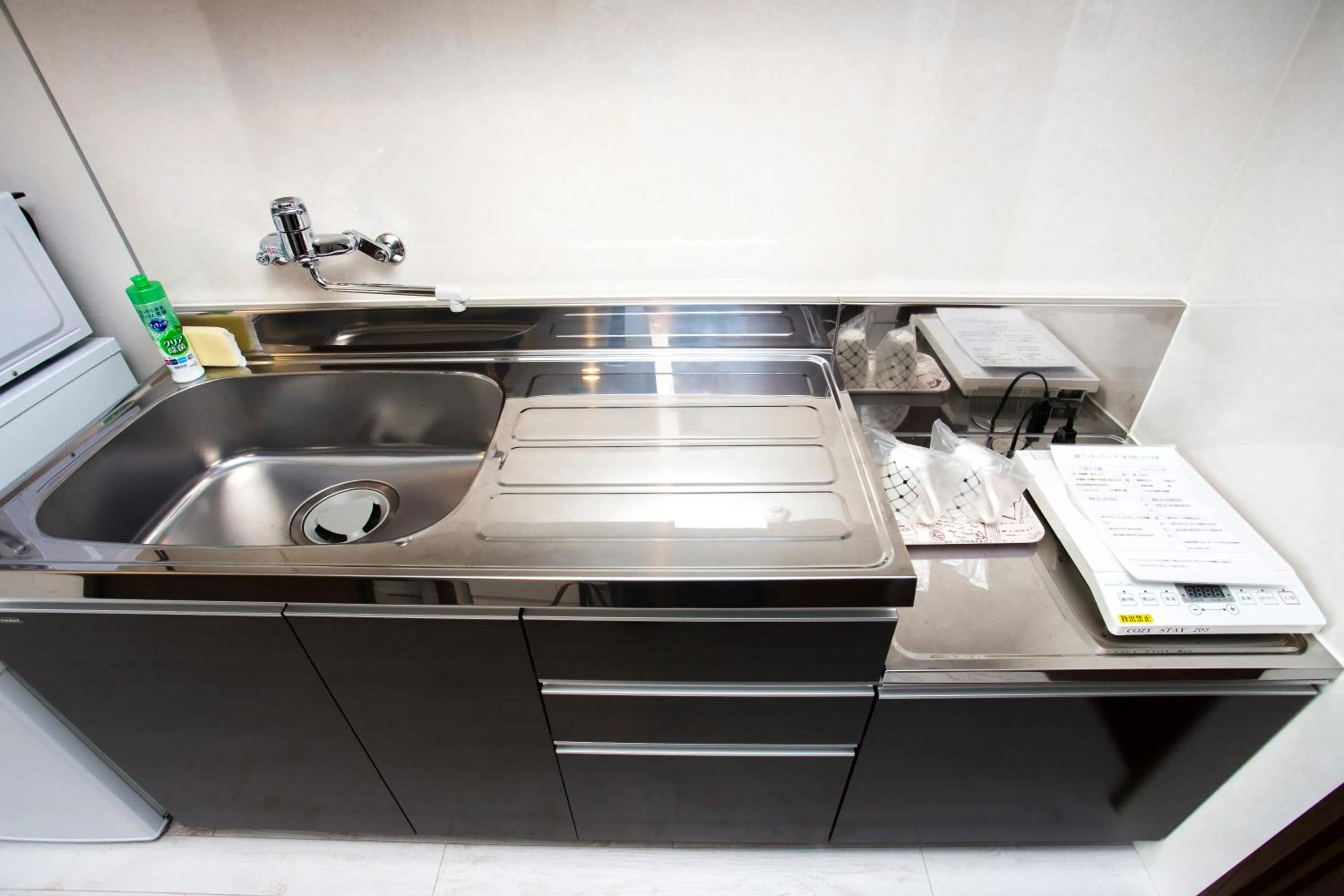 Kitchen or kitchenette in Cozy Stay In Itoman