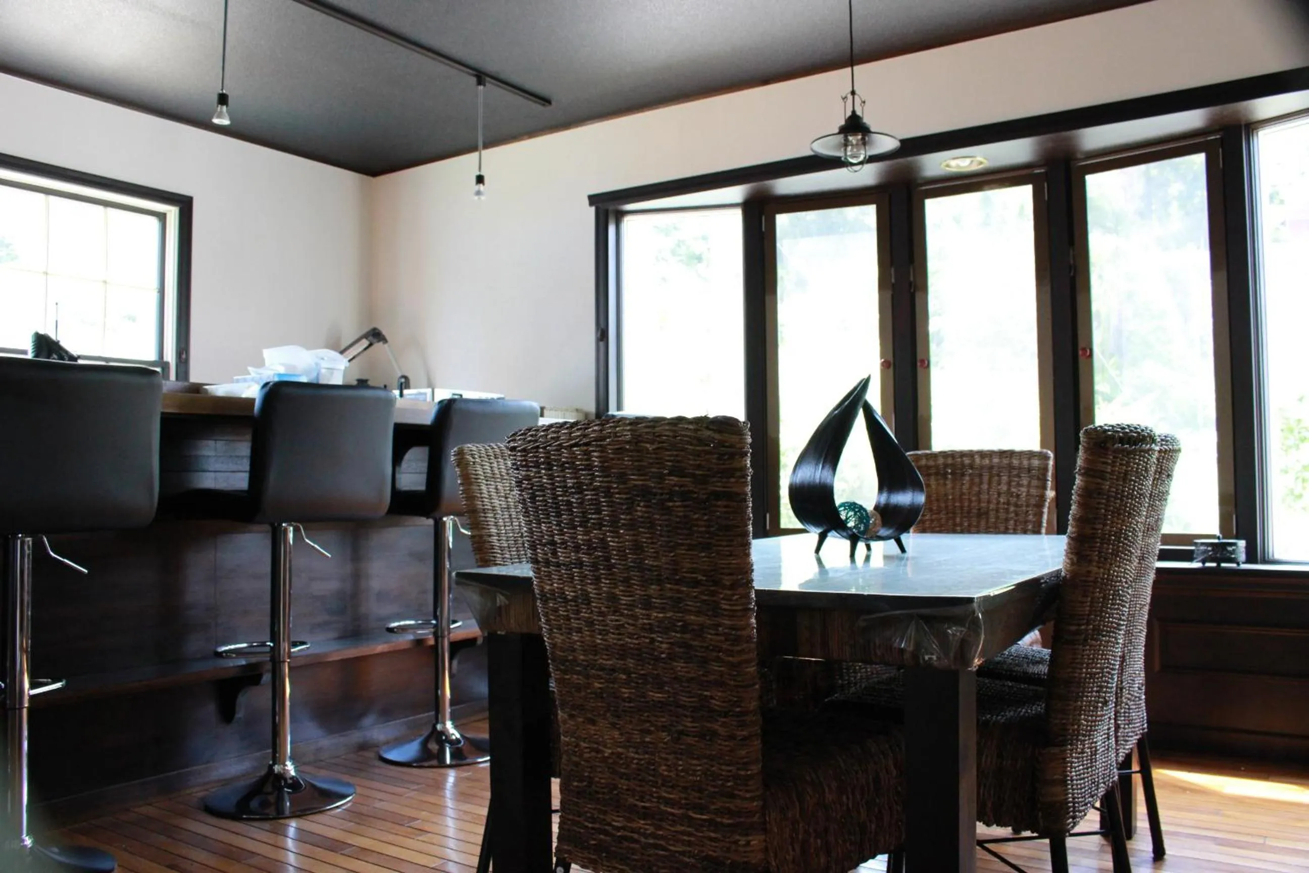 Lounge or bar in Nangoku Lodge Booya