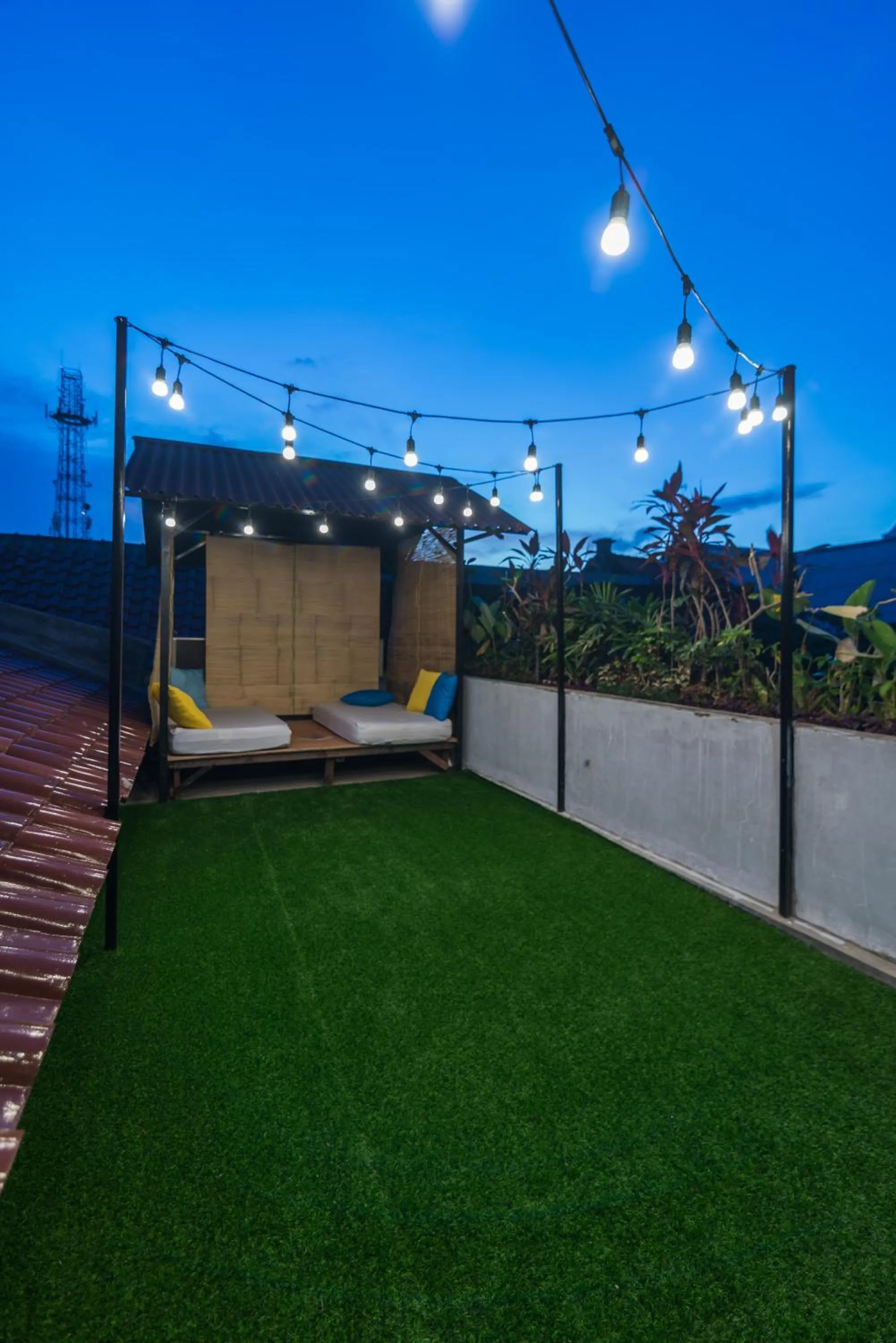 Balcony/Terrace in Wonderloft Hostel Kota Tua