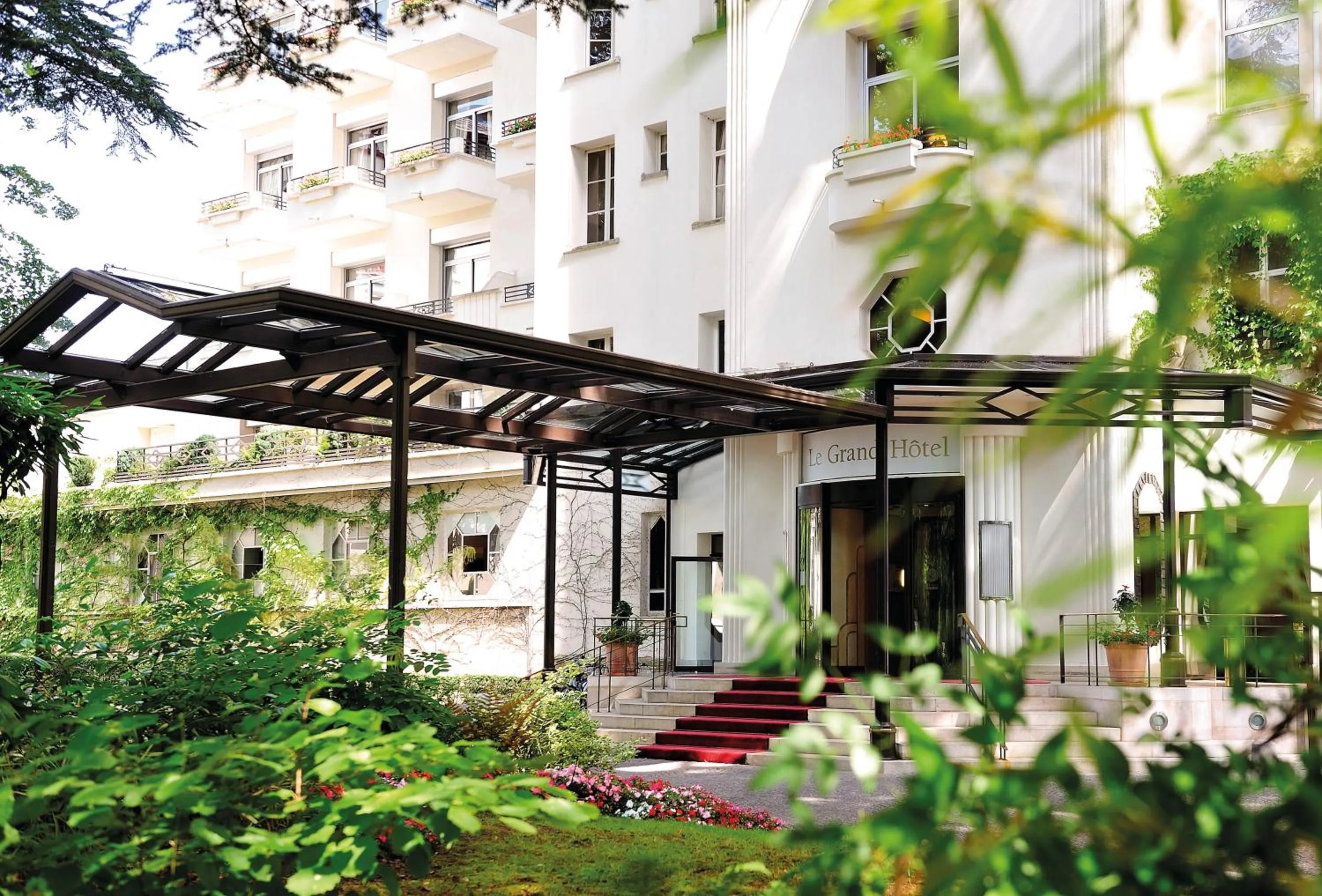 Property building in Le Grand Hôtel - Domaine De Divonne