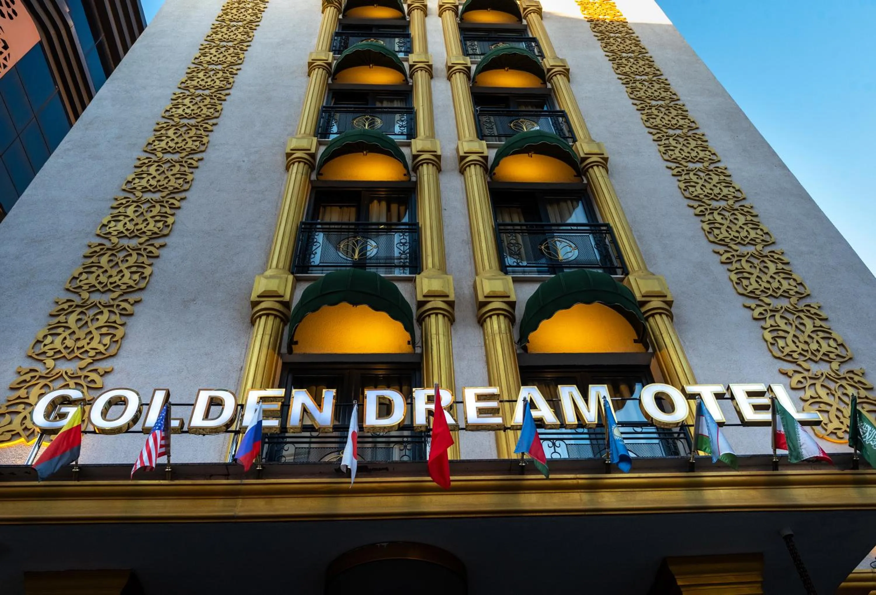 Property building in Golden Dream Otel