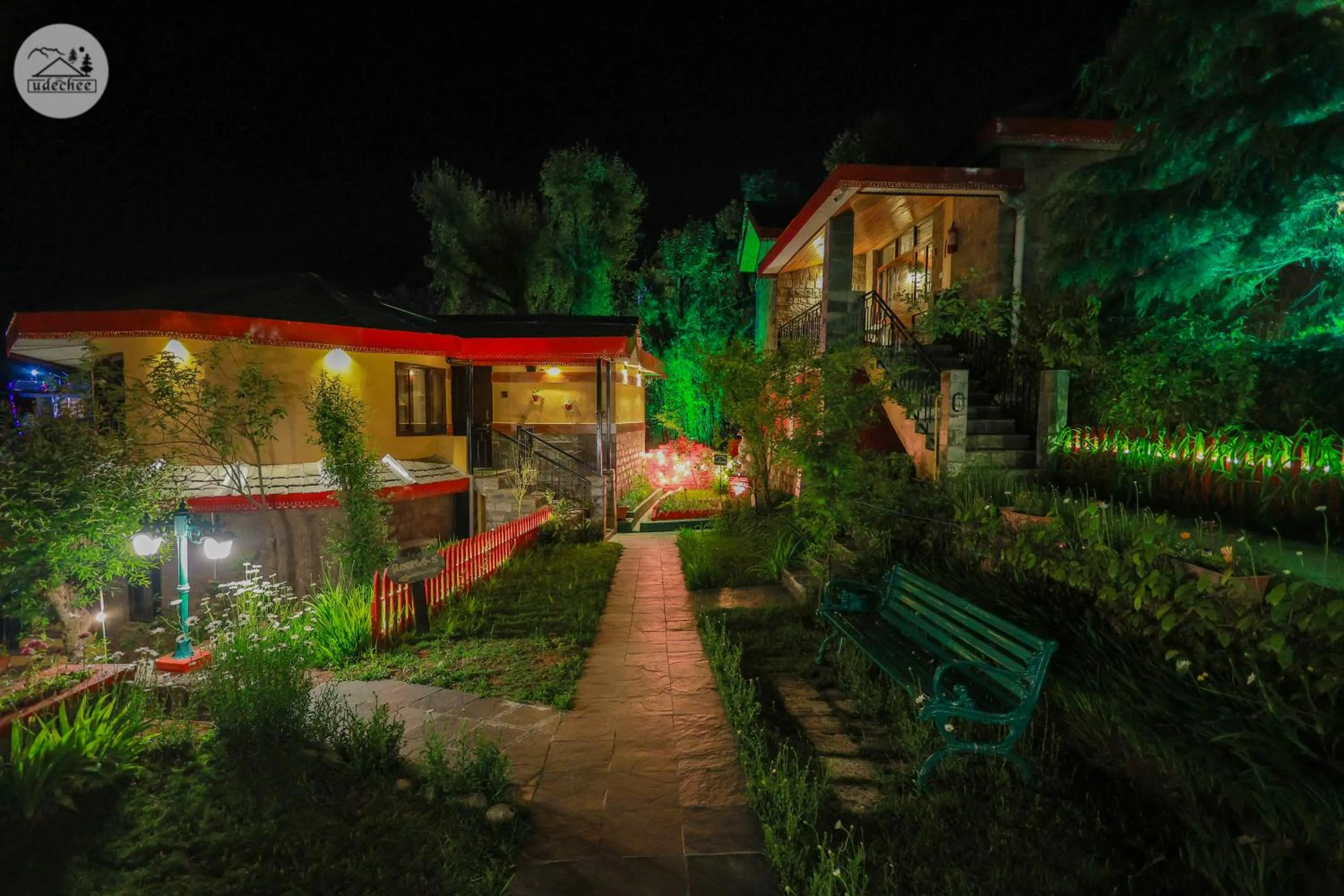 Hotel Udechee Huts, McLeod Ganj