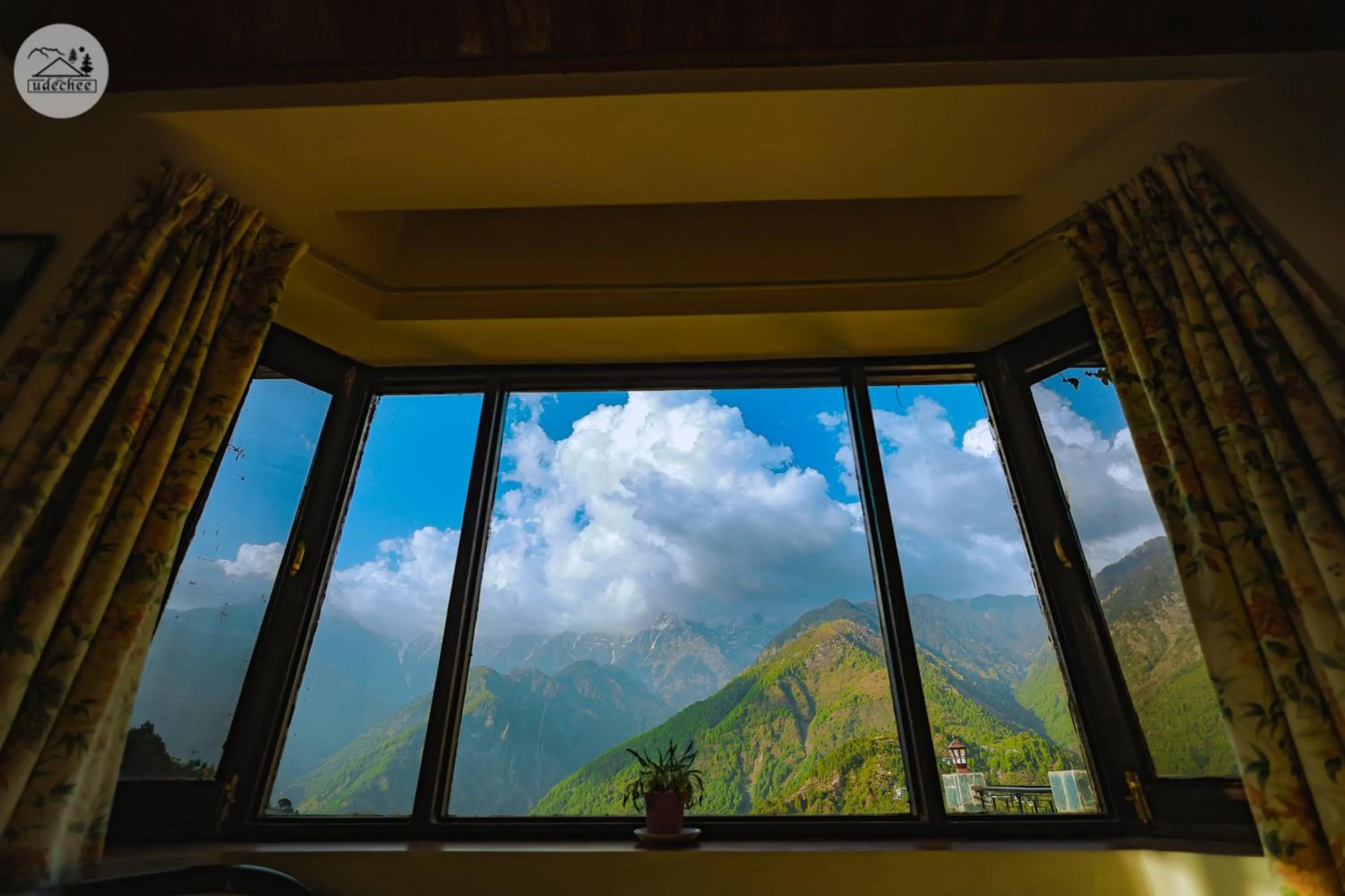 Hotel Udechee Huts, McLeod Ganj