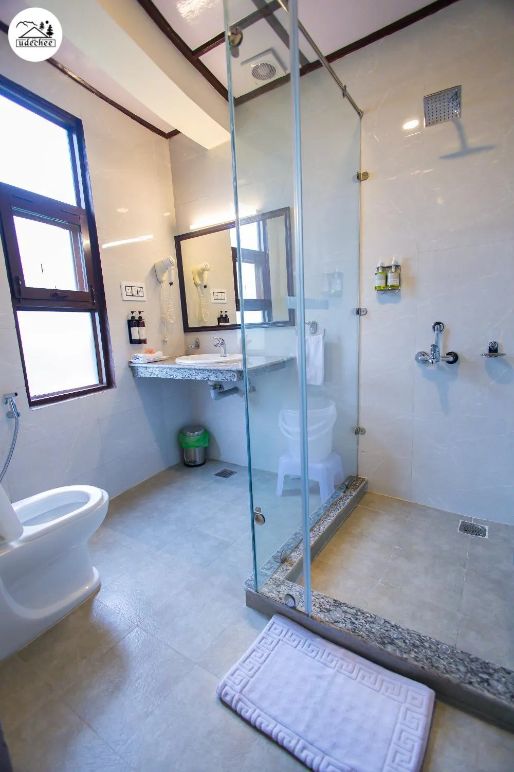 Hotel Udechee Huts, McLeod Ganj