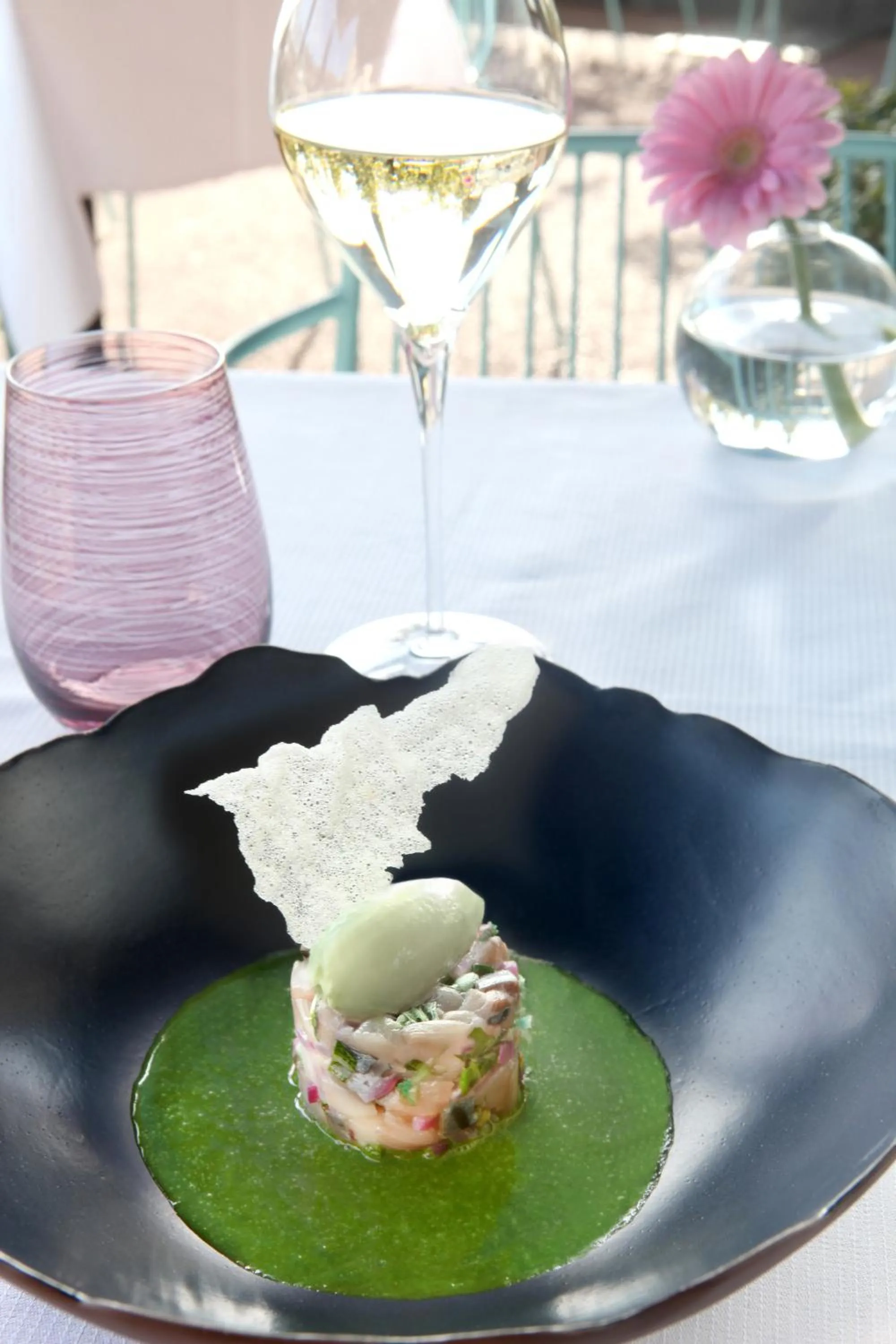 Restaurant/places to eat in La Residence Du Vieux Port