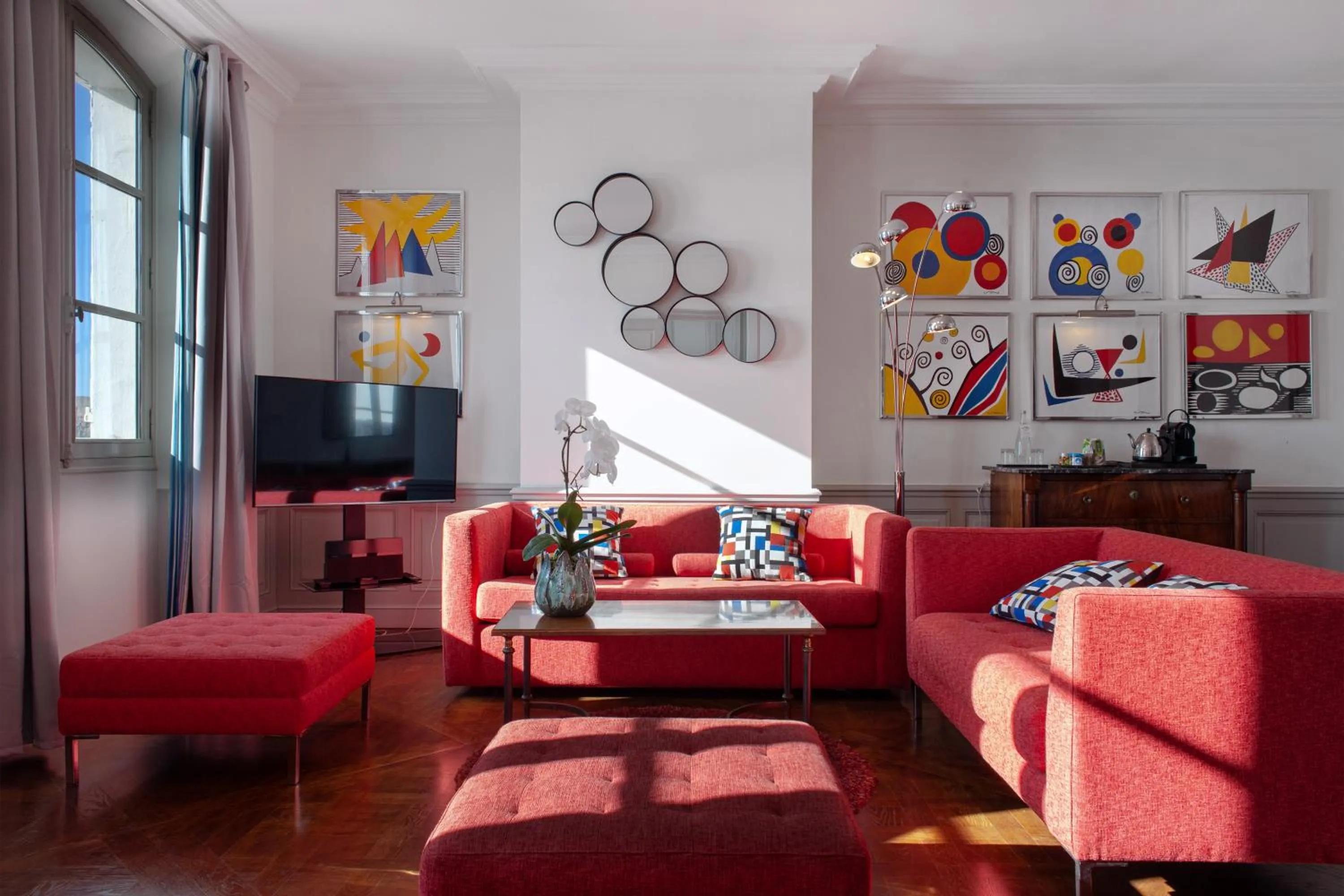 TV and multimedia in La Residence Du Vieux Port