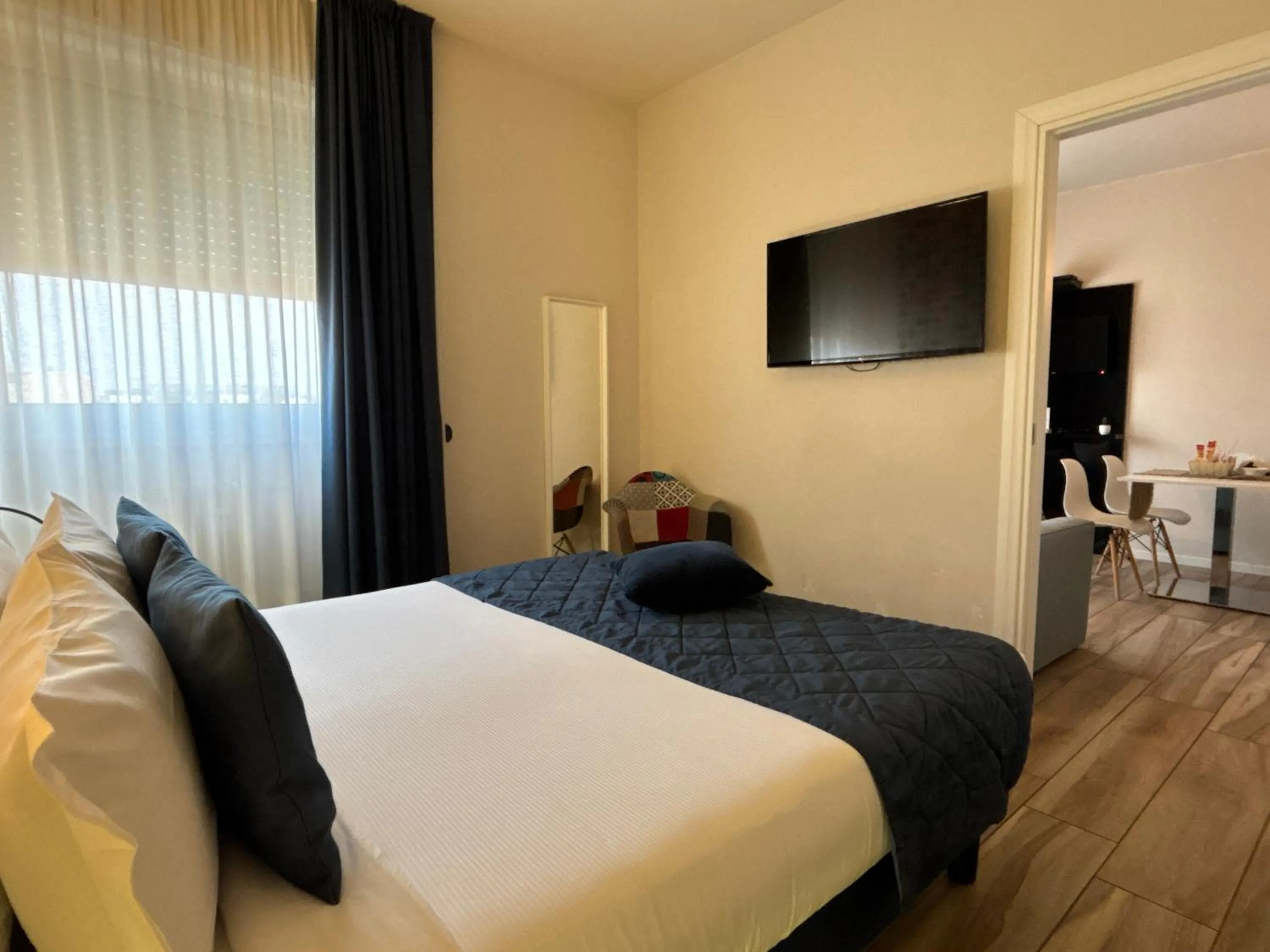 Bed in Aparthotel Isola