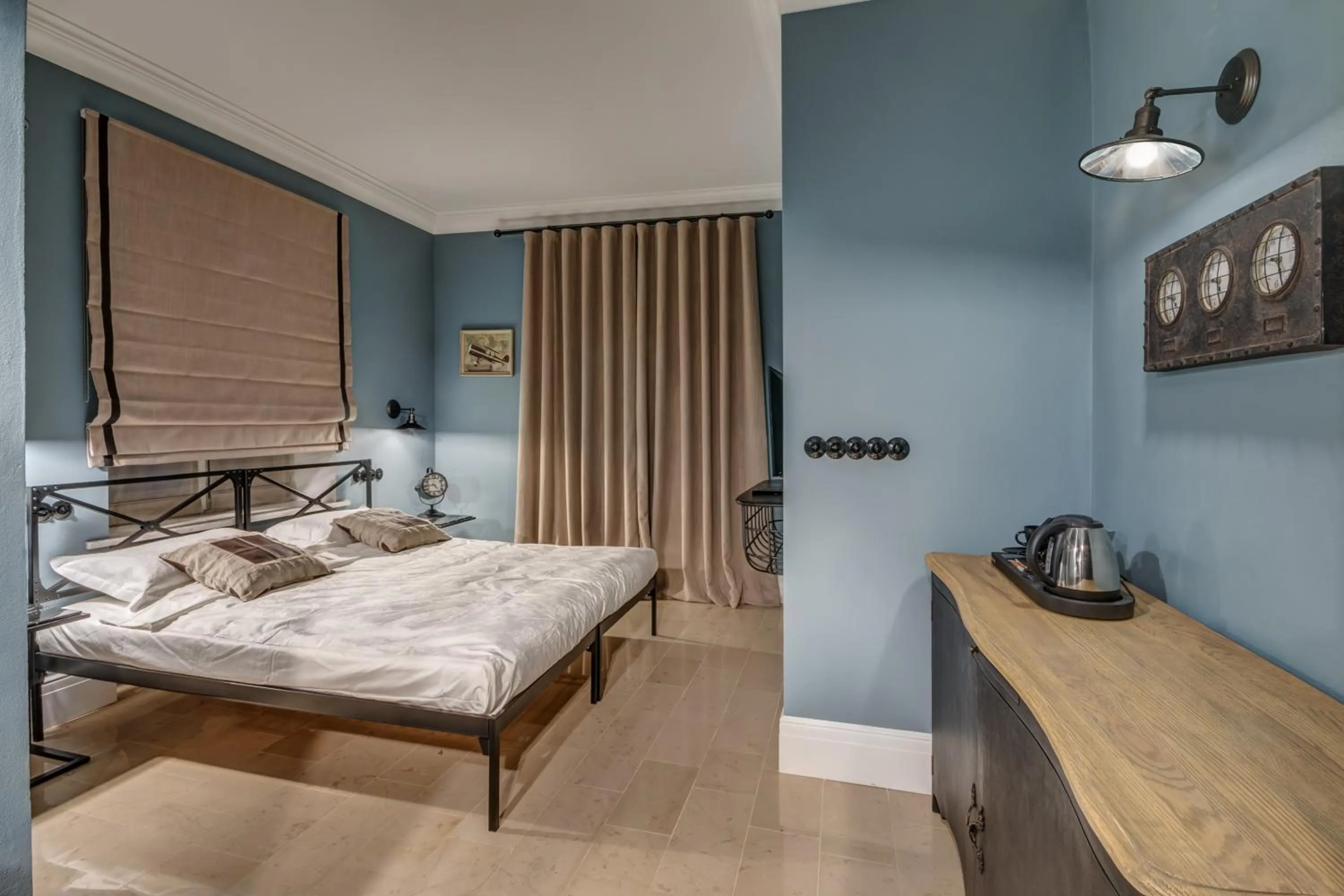 Photo of the whole room, Bed in Hotel & Spa Pałac Mała Wieś