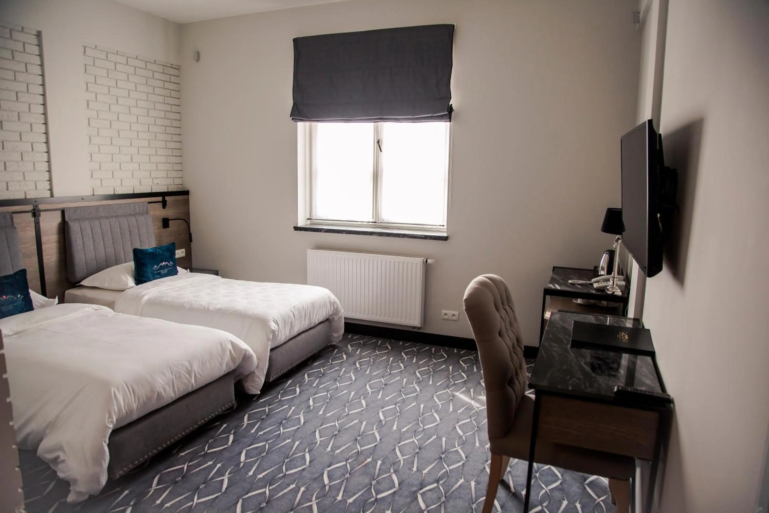 Photo of the whole room, Bed in Hotel & Spa Pałac Mała Wieś