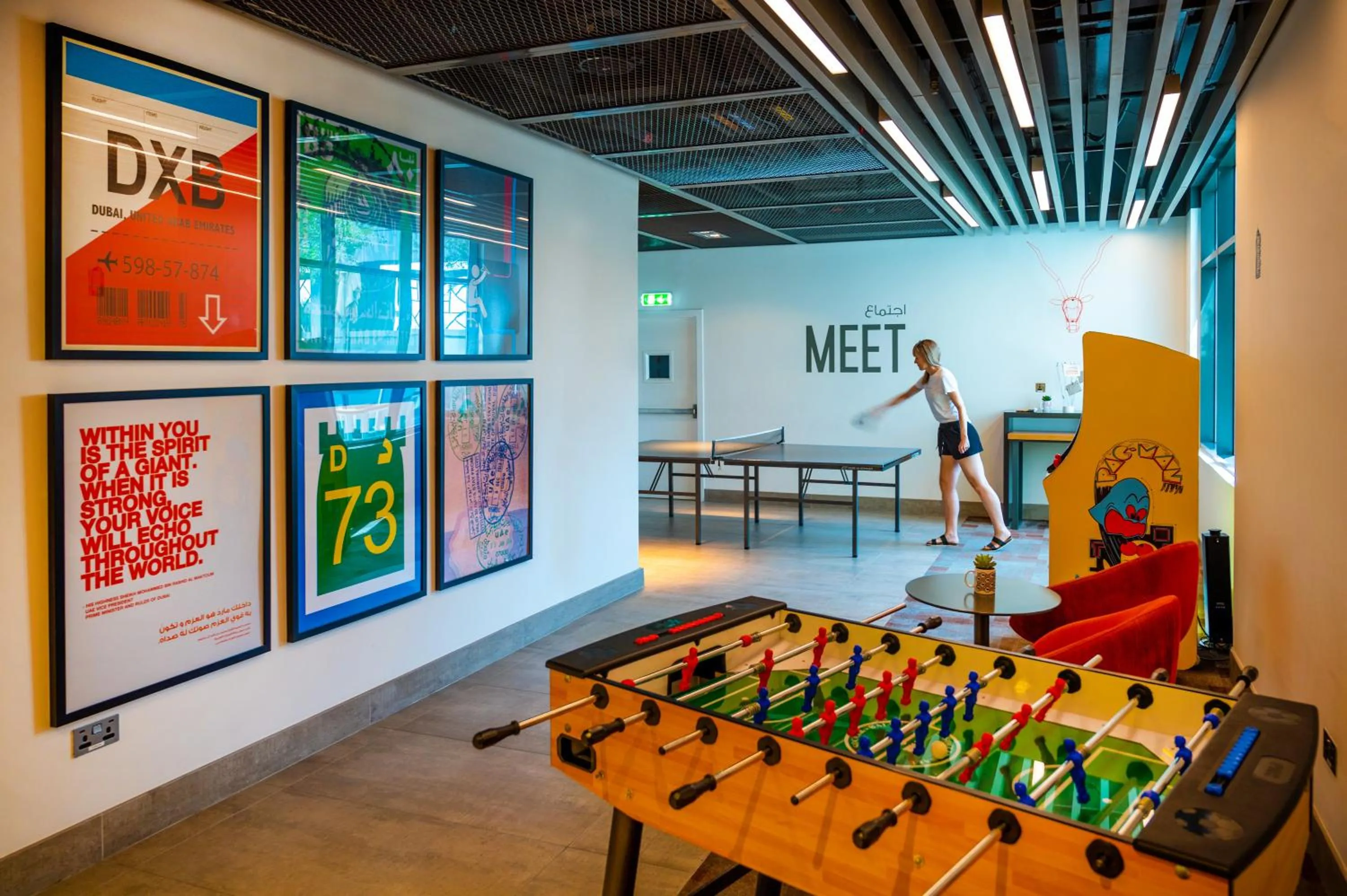 Area and facilities in Rove Trade Centre