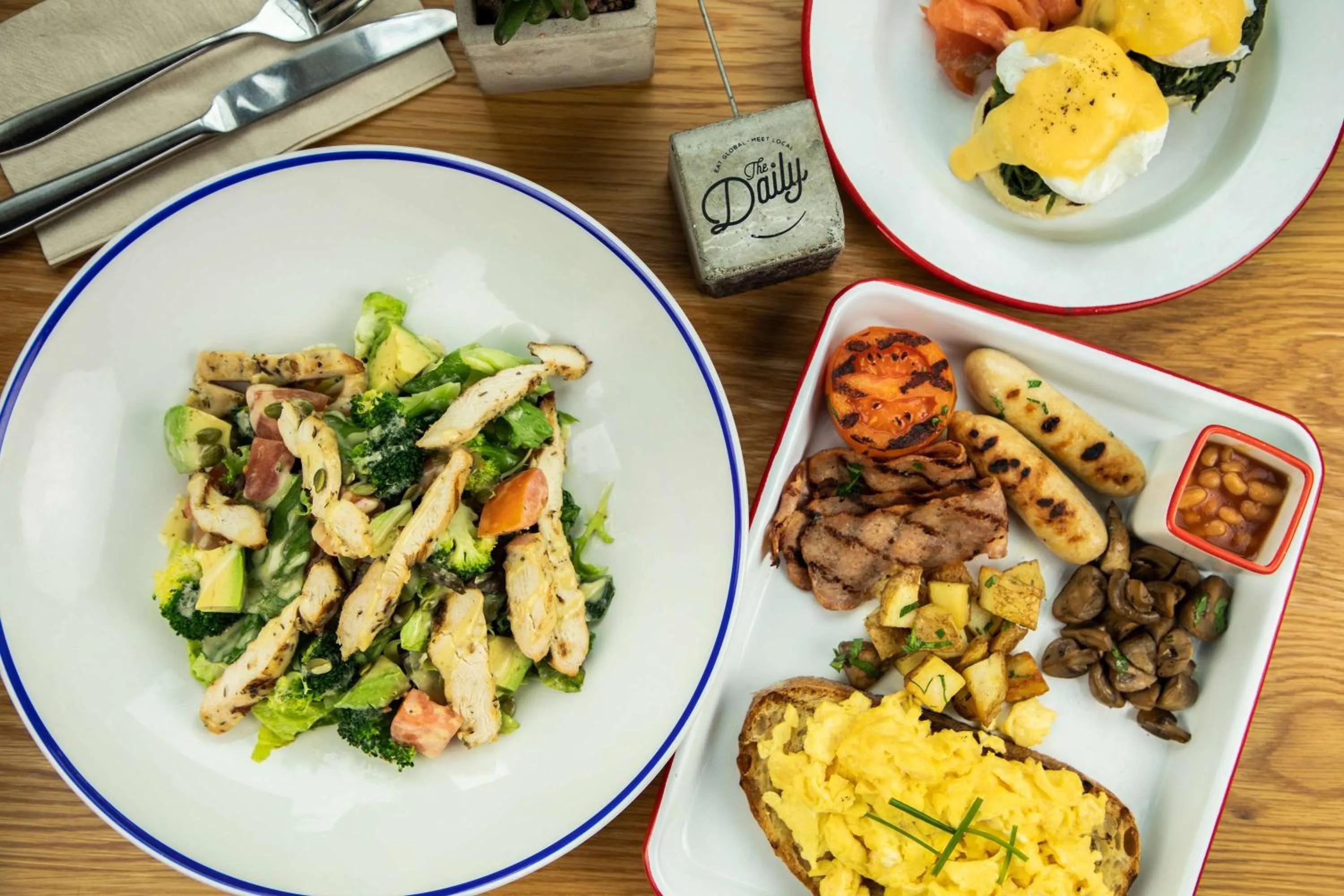 Food and drinks in Rove Trade Centre