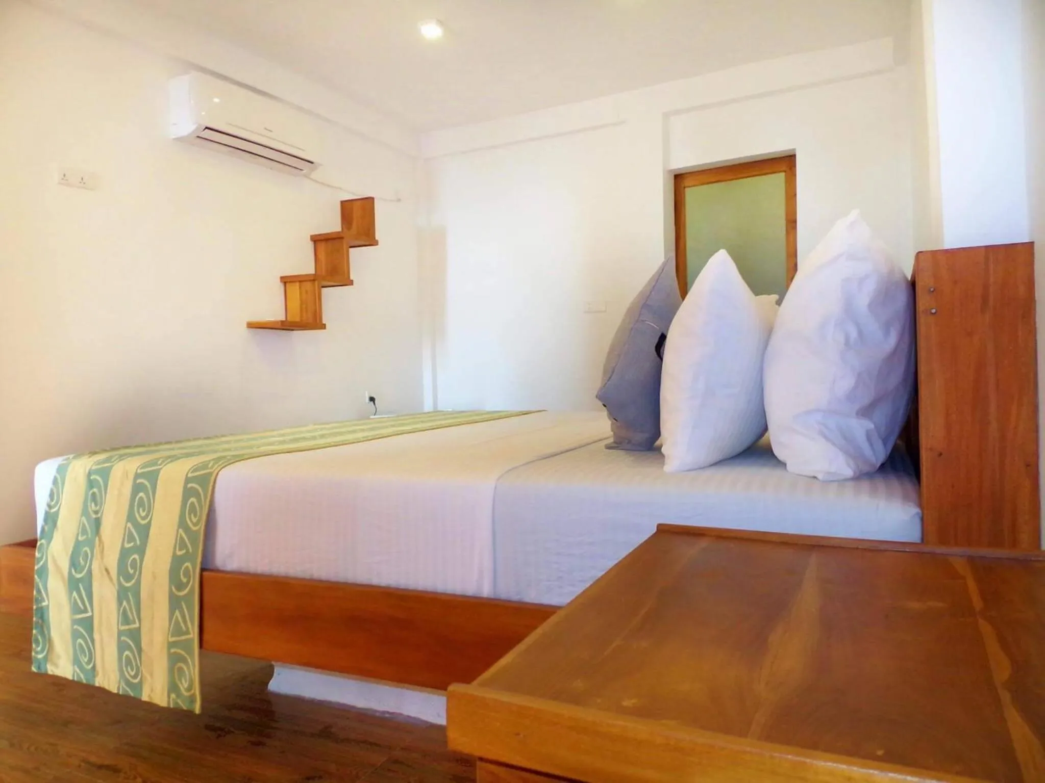 Photo of the whole room, Bed in Amour Surf