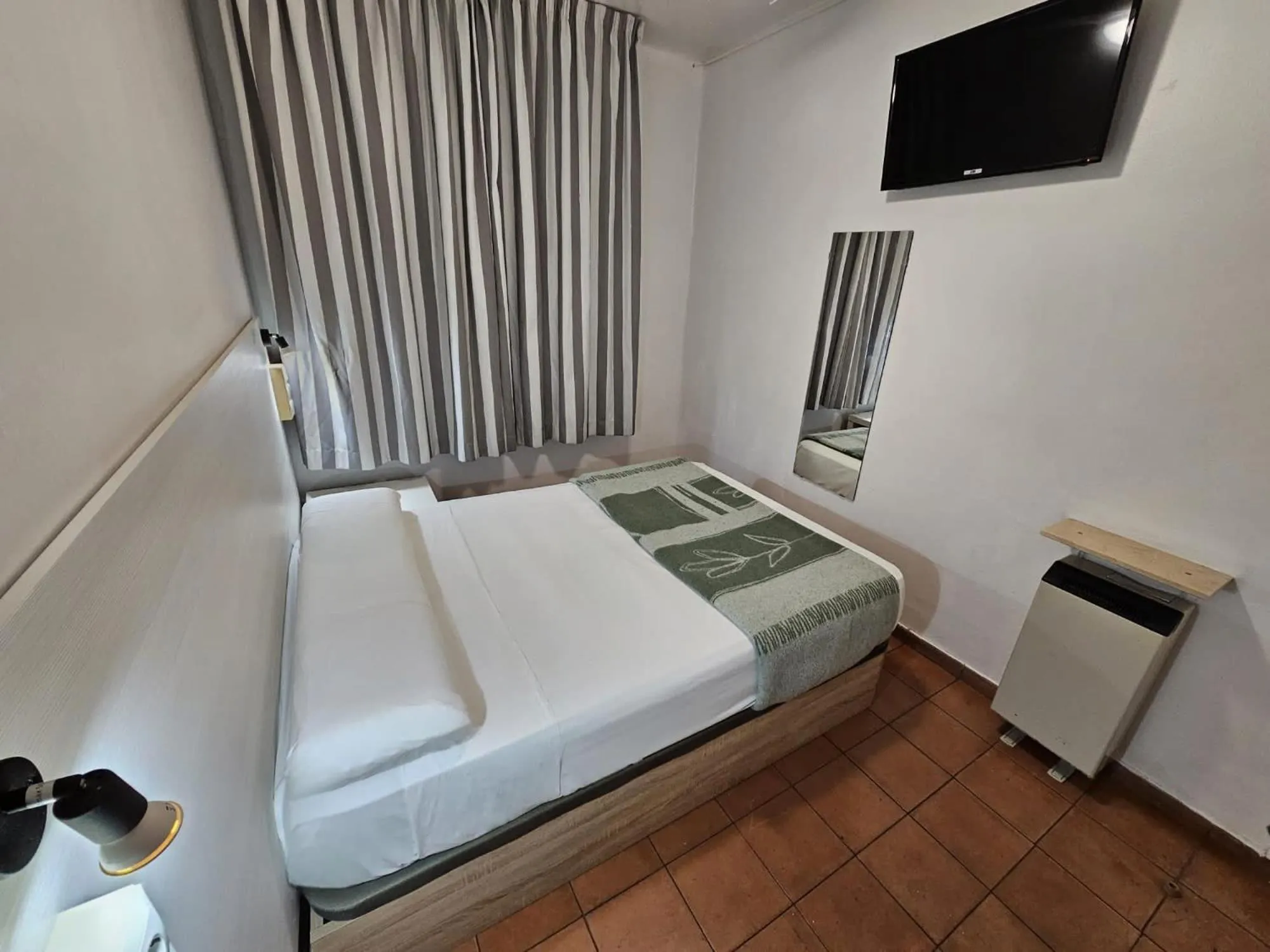 Bedroom, Bed in Casa de Huéspedes Almansa