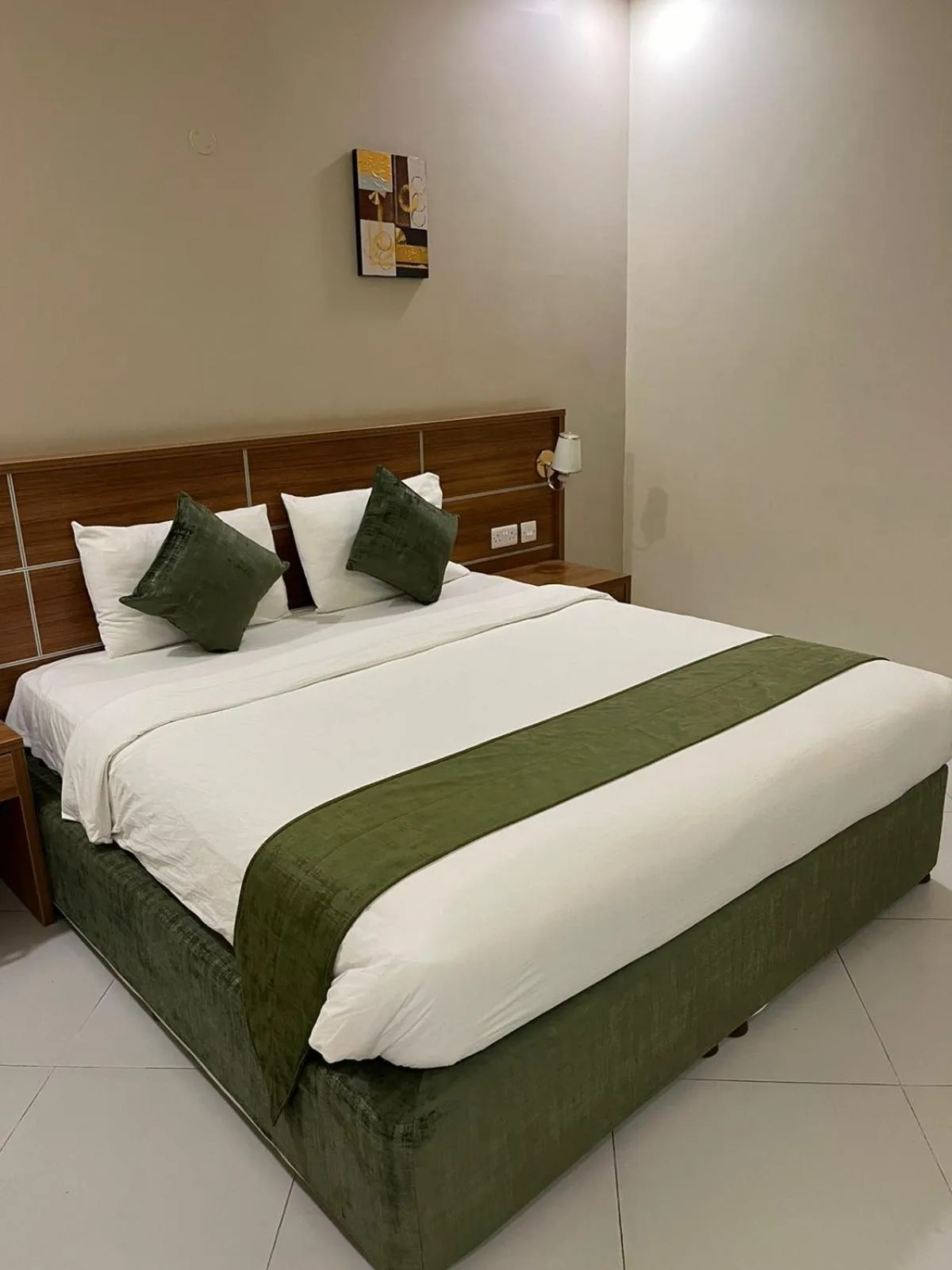 Bed in Muscat Hills Hotel