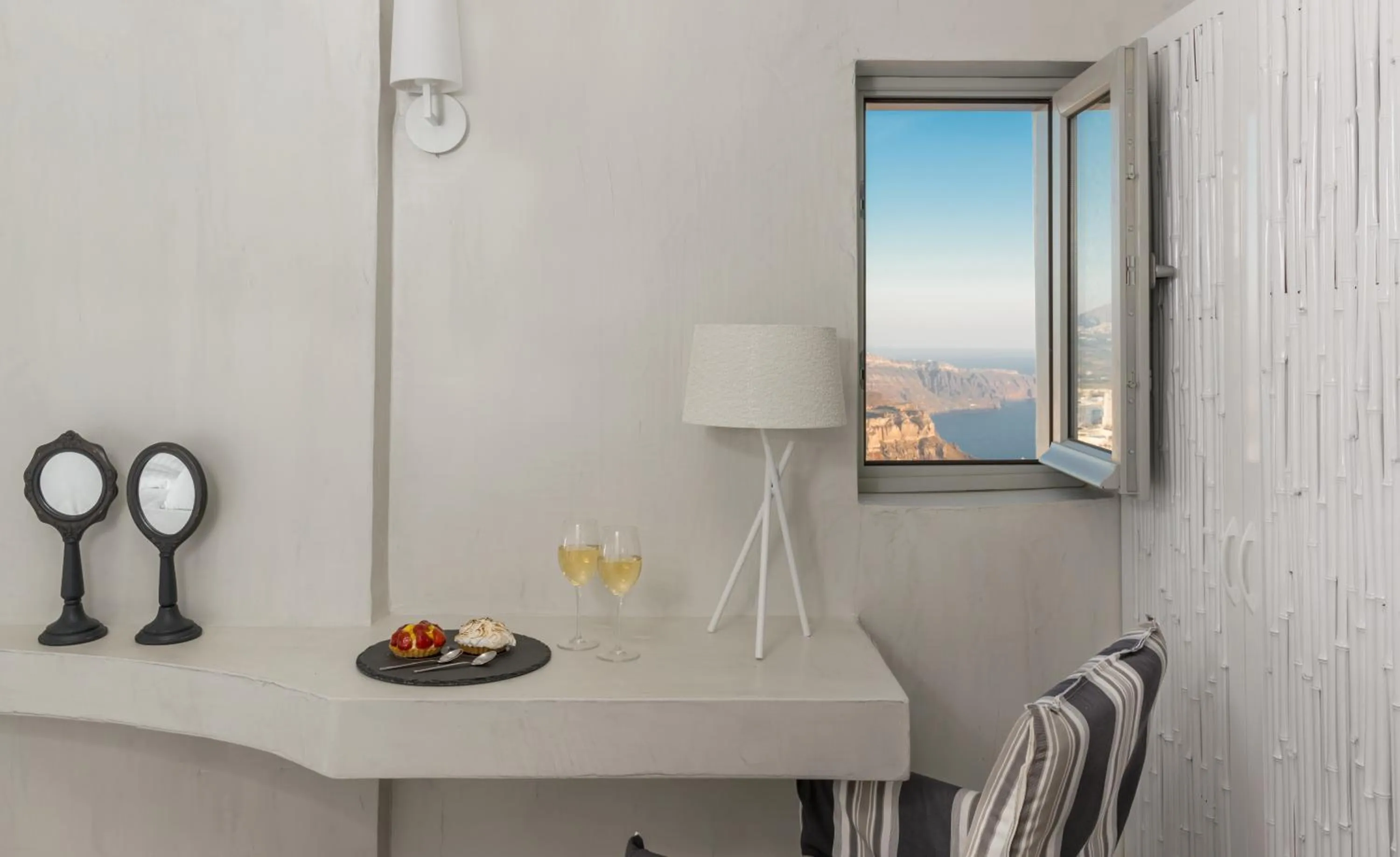 Area and facilities in Mythical Blue Luxury Suites