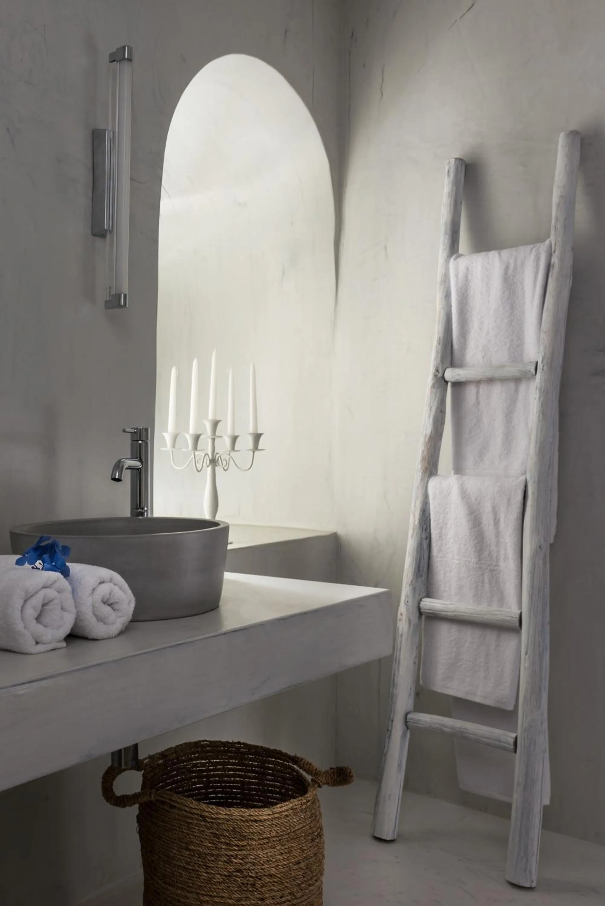 Bathroom in Mythical Blue Luxury Suites