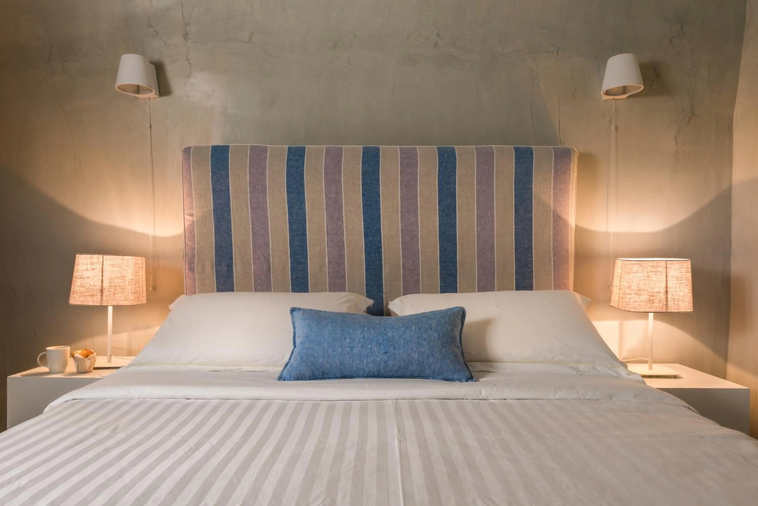Bedroom, Bed in Mythical Blue Luxury Suites