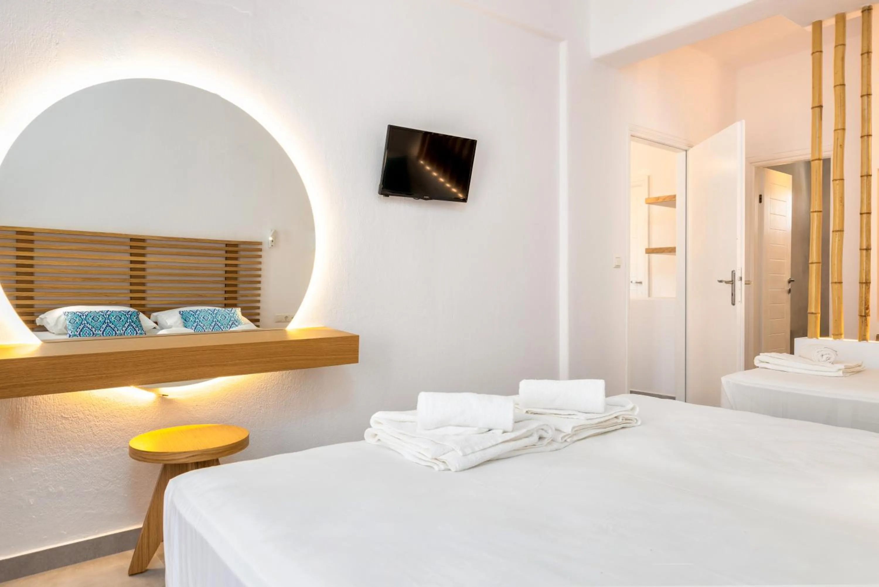 Decorative detail, Bed in Golden Beach Hotel