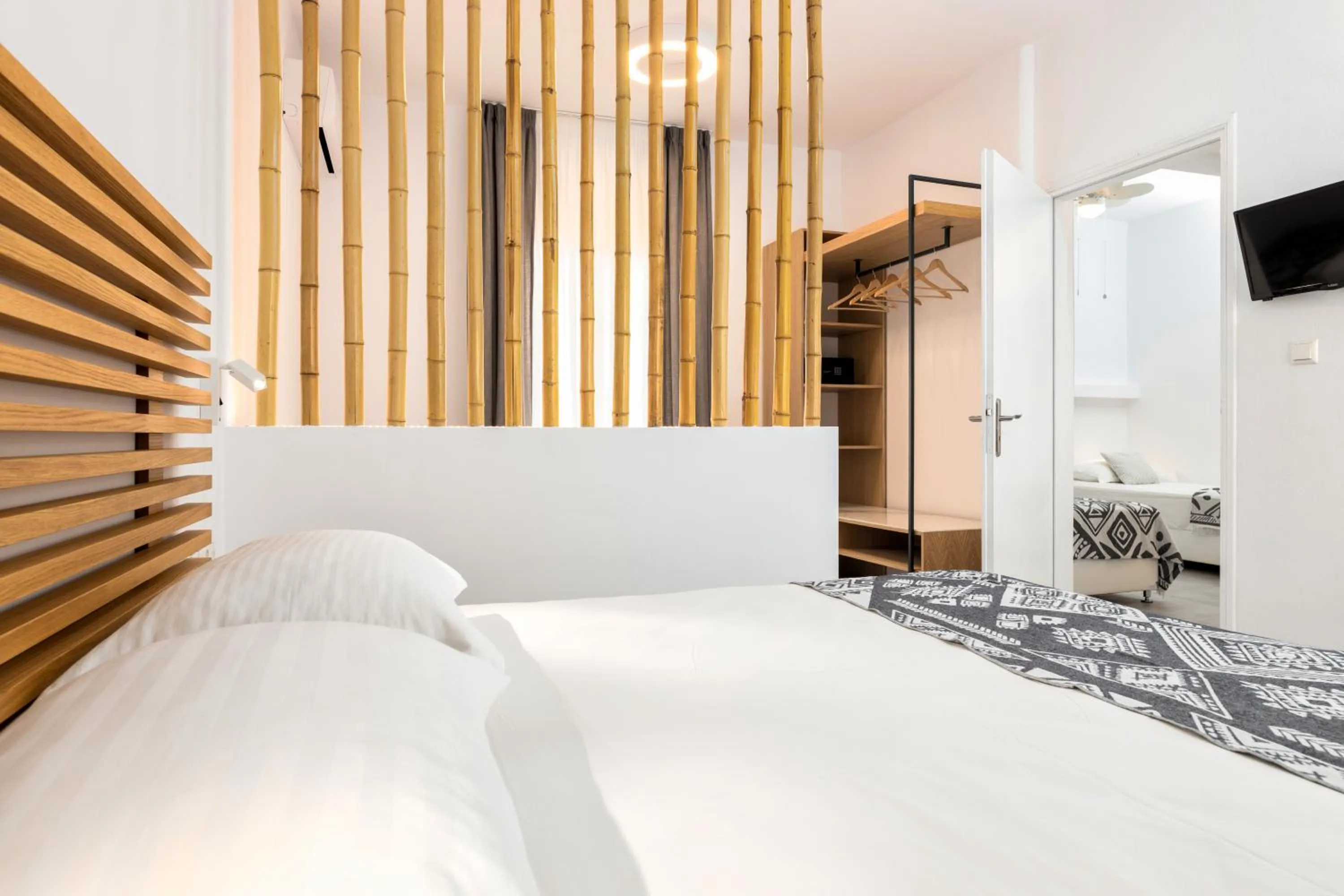 Photo of the whole room, Bed in Golden Beach Hotel