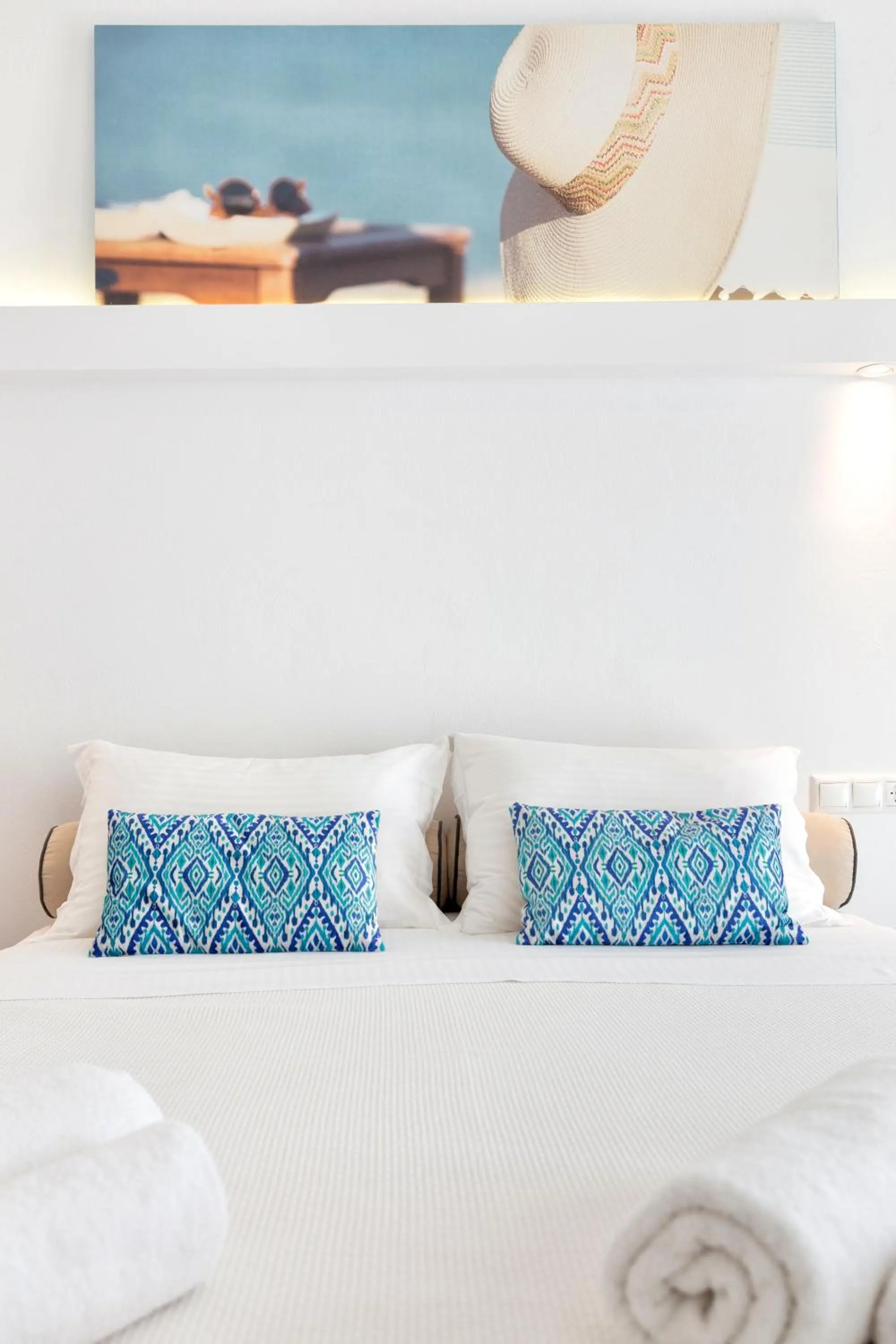 Photo of the whole room, Bed in Golden Beach Hotel