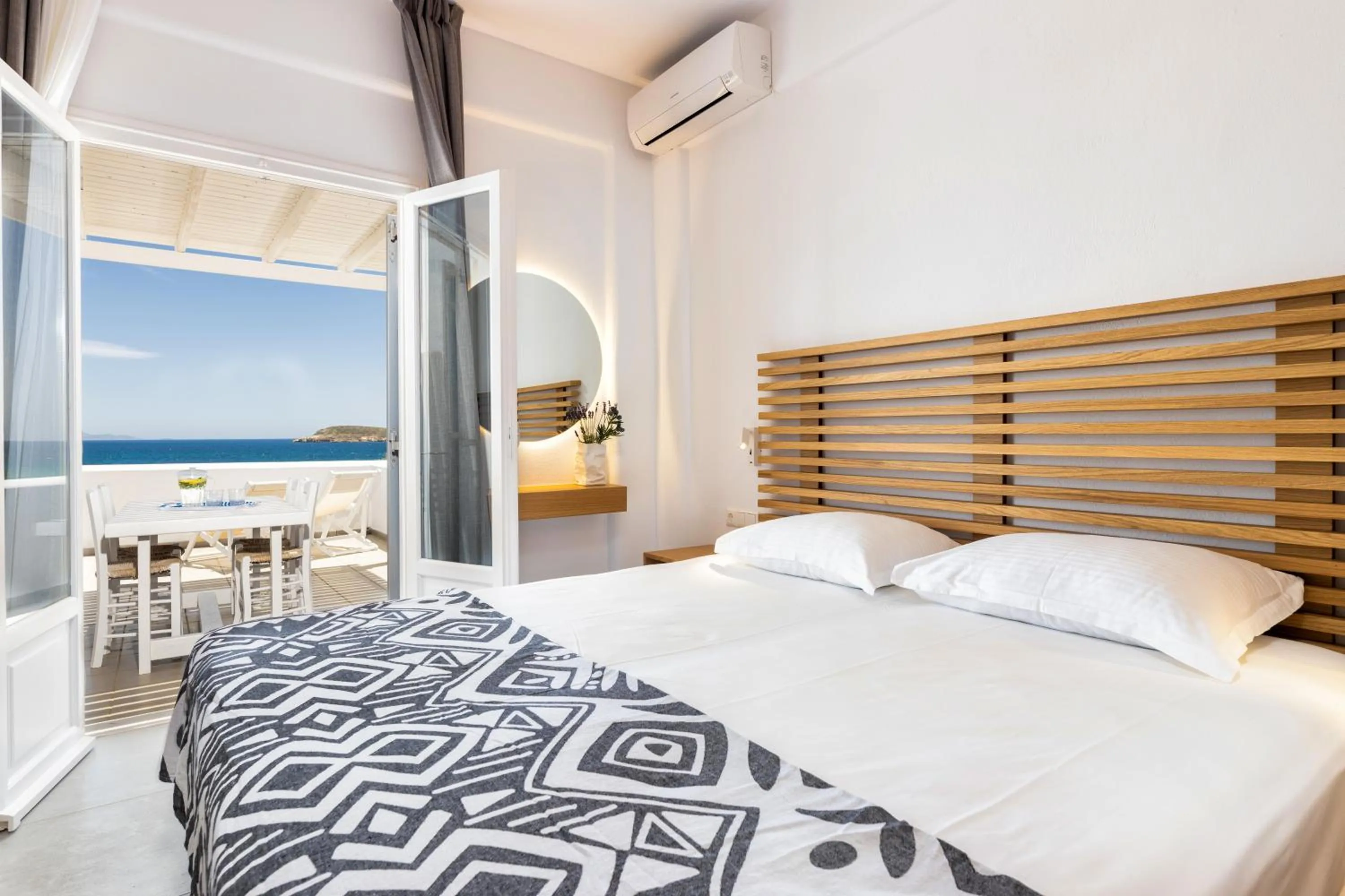 Bed in Golden Beach Hotel