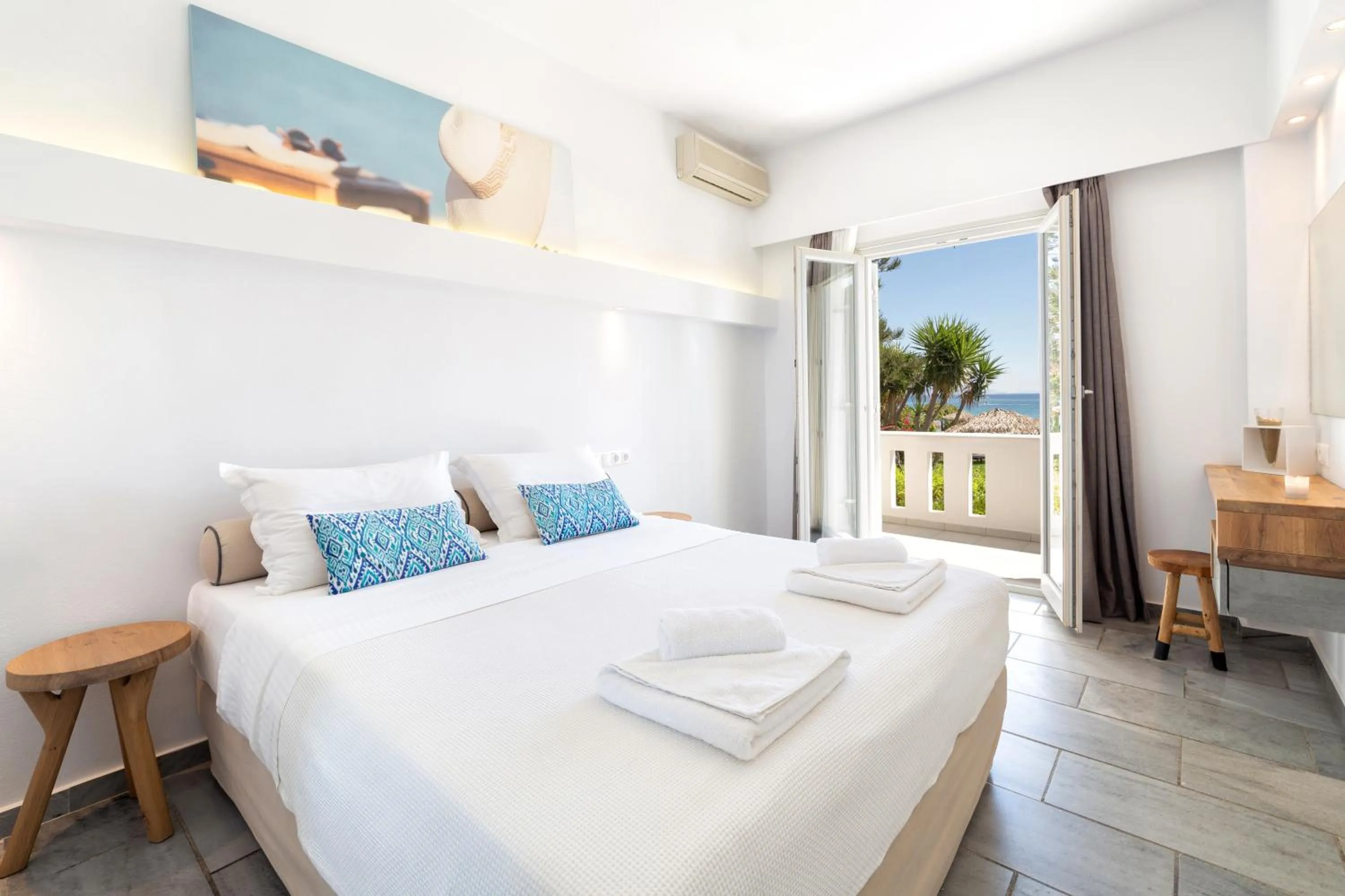 Bed in Golden Beach Hotel