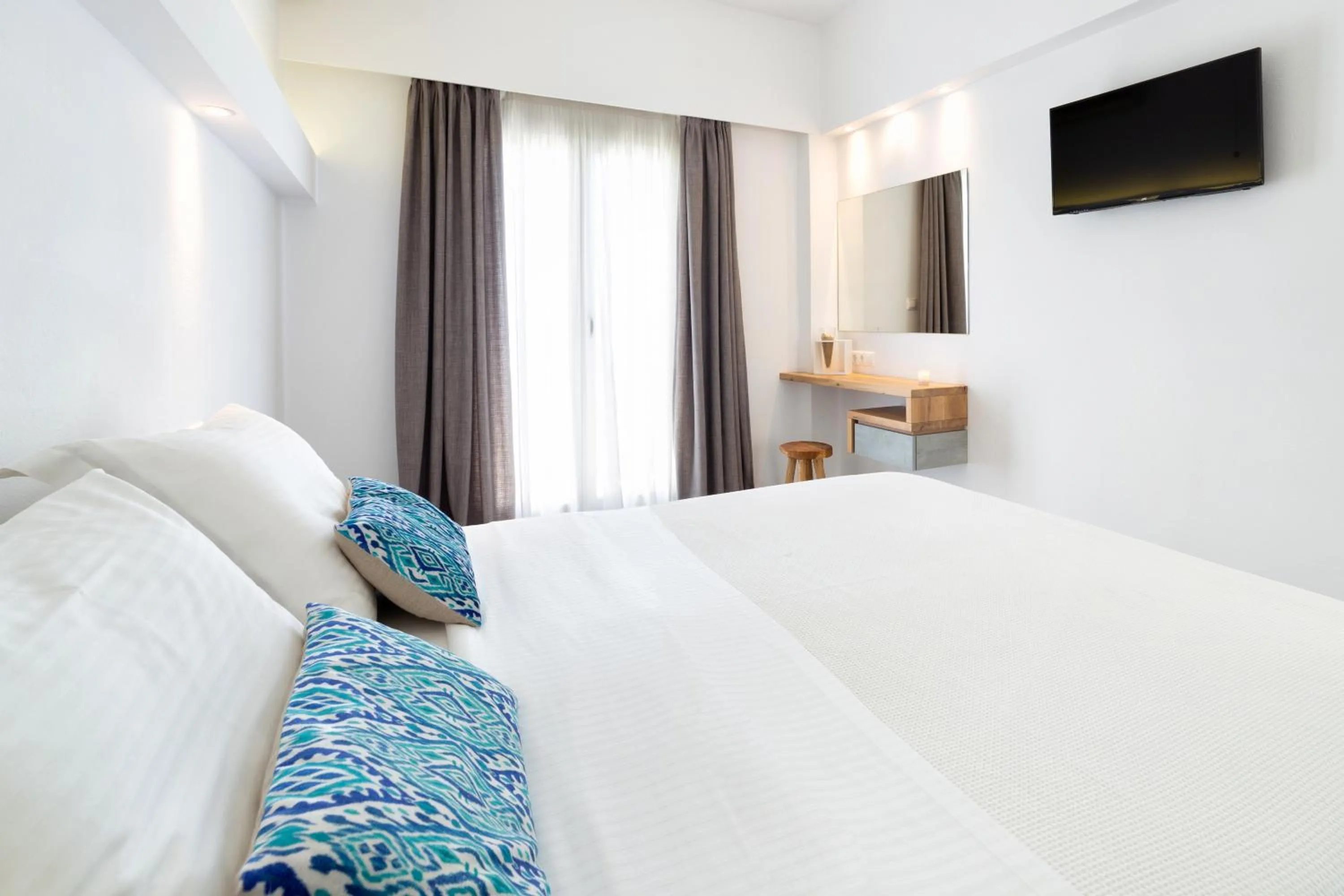 Bed in Golden Beach Hotel