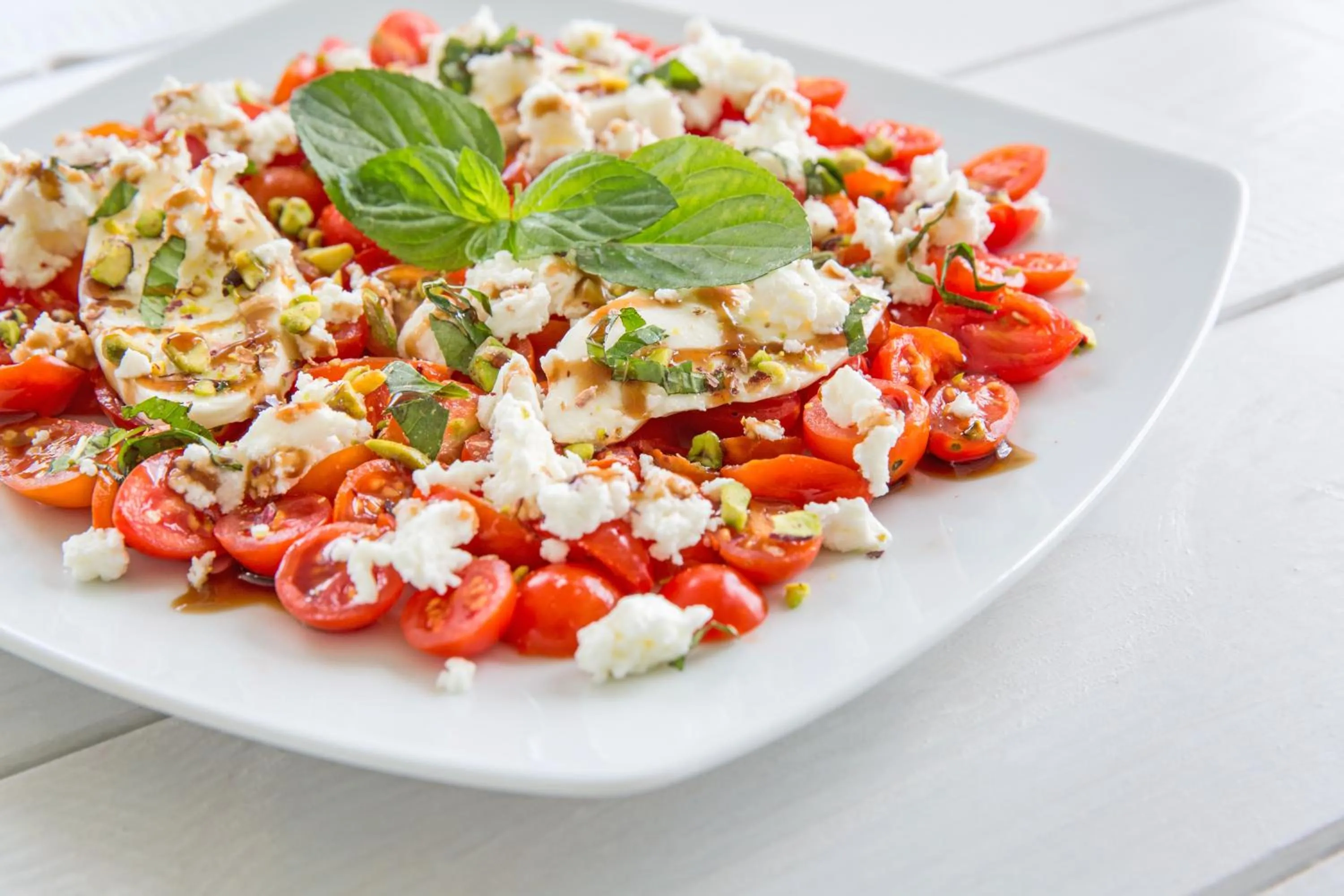 Restaurant/places to eat in Golden Beach Hotel