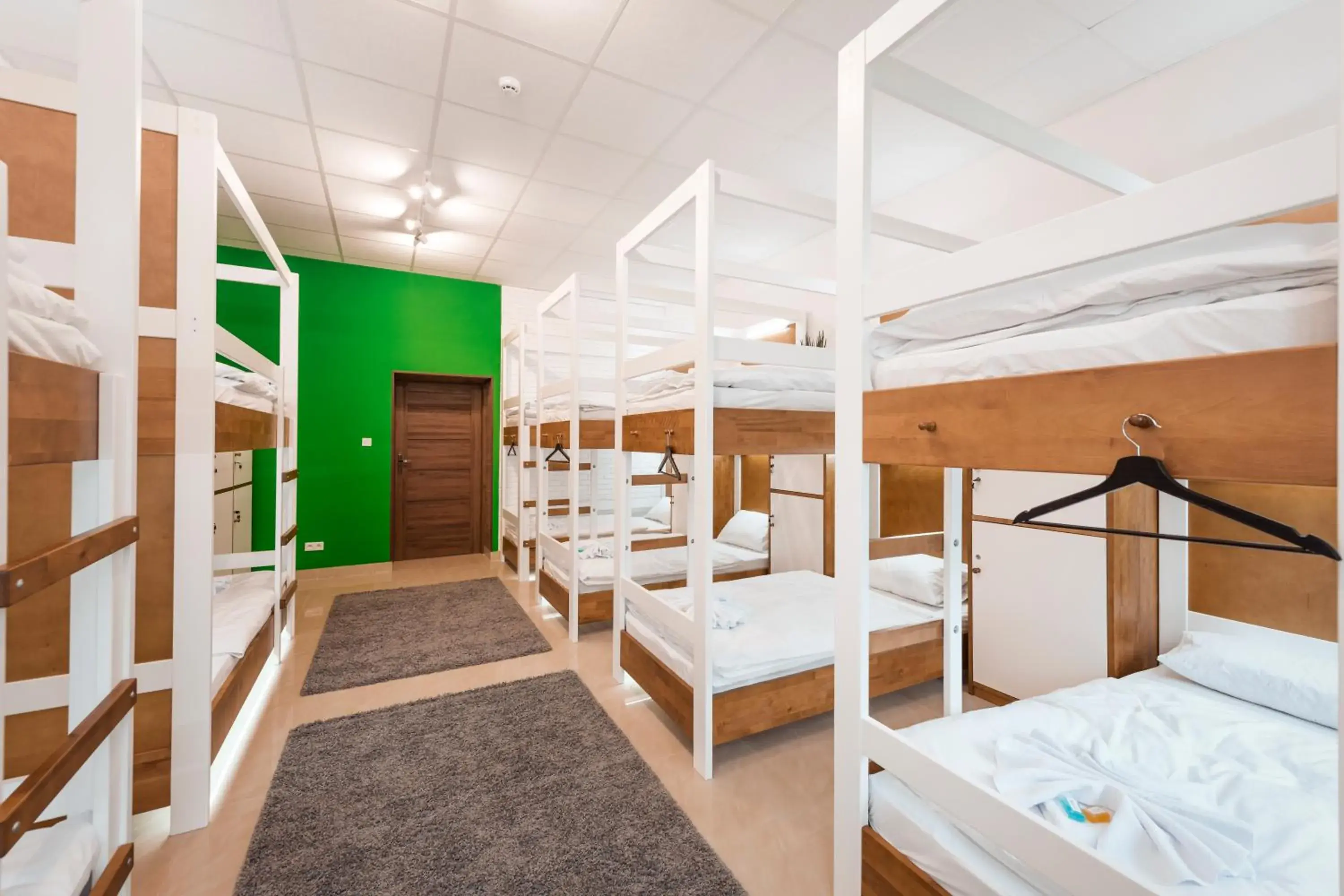 Bed in 12-Bed Mixed Dormitory Room in Ginger ApartHostel Bed in 12-Bed Mixed Dormitory Room in Ginger ApartHostel