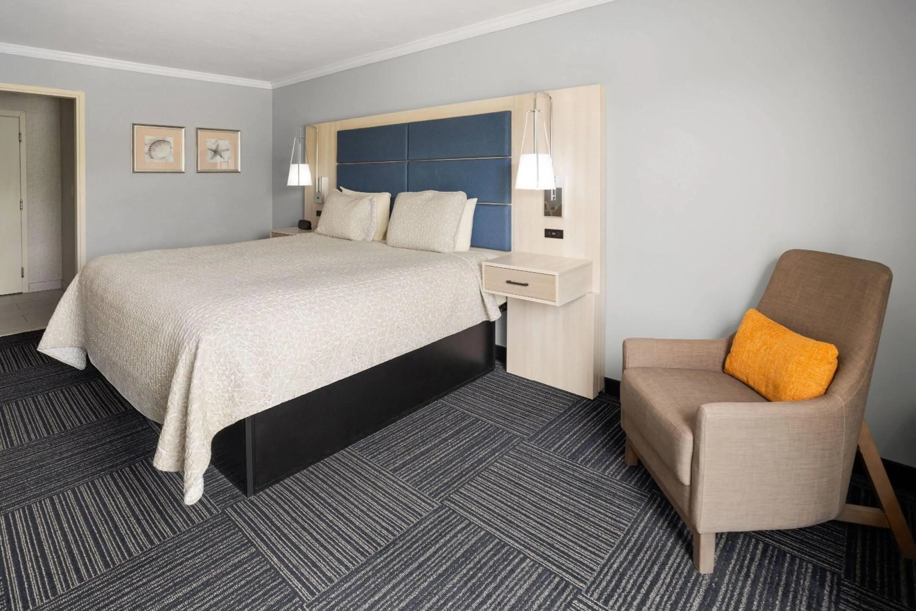 Photo of the whole room, Bed in All Seasons Resort, Trademark Collection by Wyndham