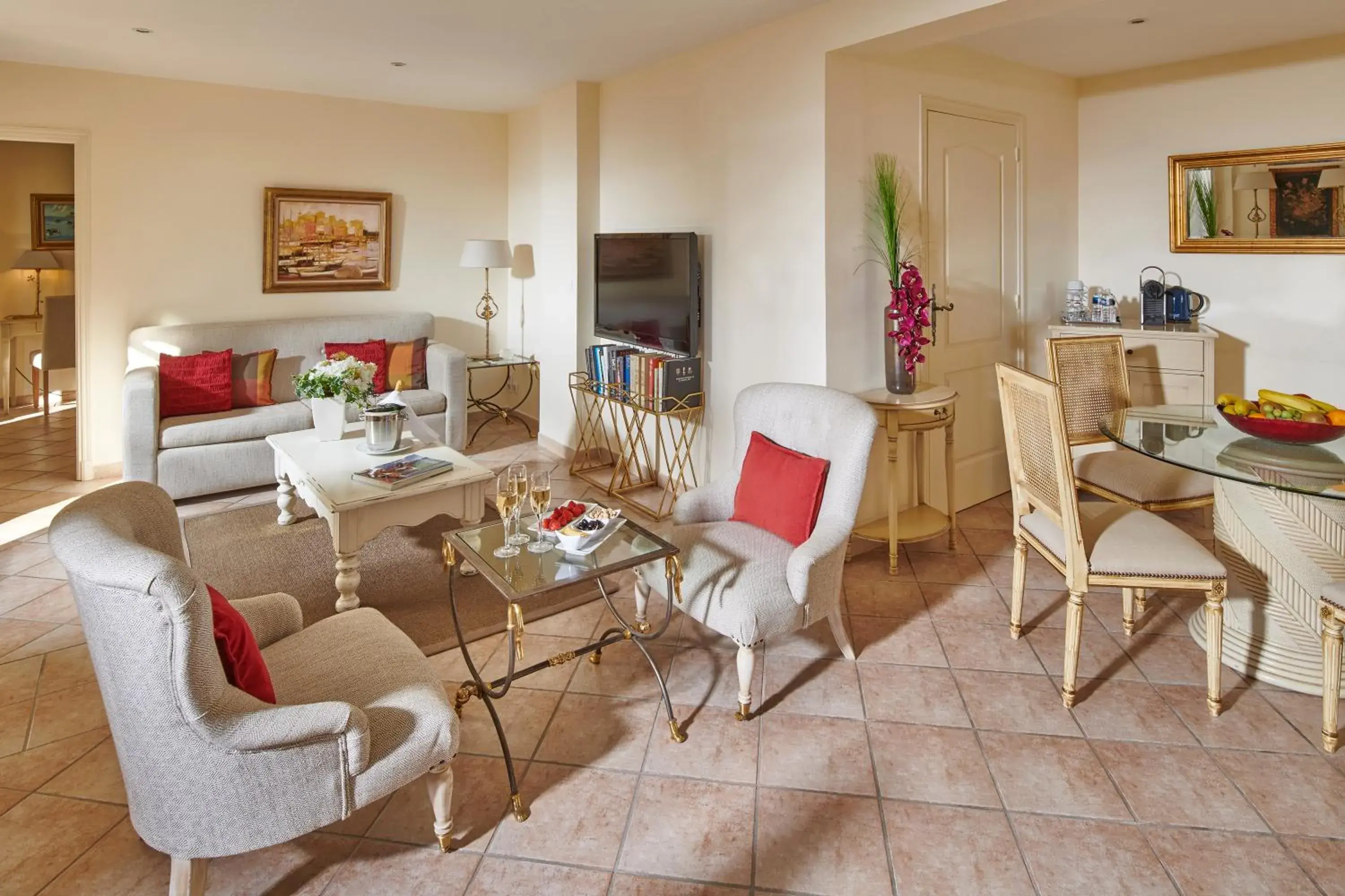 Suite with Terrace in Hôtel La Grande Bastide Suite with Terrace in Hôtel La Grande Bastide