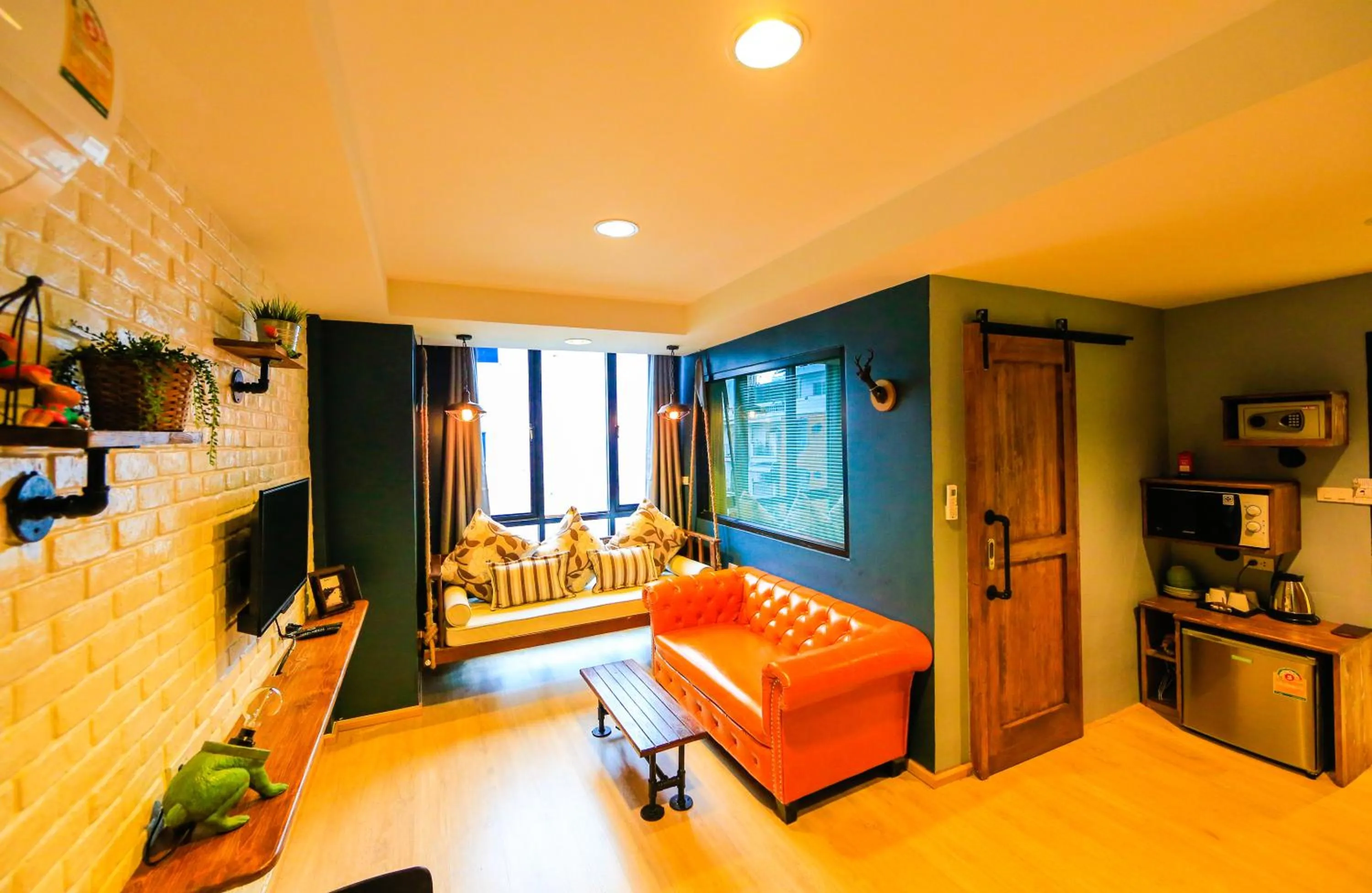 Photo of the whole room in Adagio Bangkok