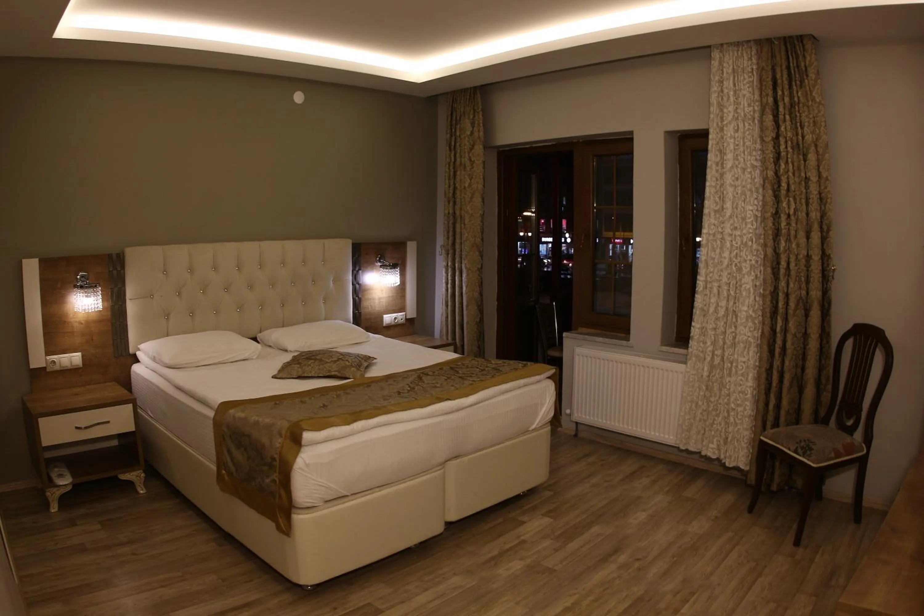 Other in Sehri̇-zade Yalisi