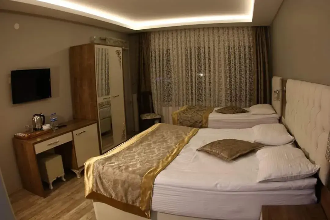 Triple Room with Balcony in Sehri̇-zade Yalisi Triple Room with Balcony in Sehri̇-zade Yalisi