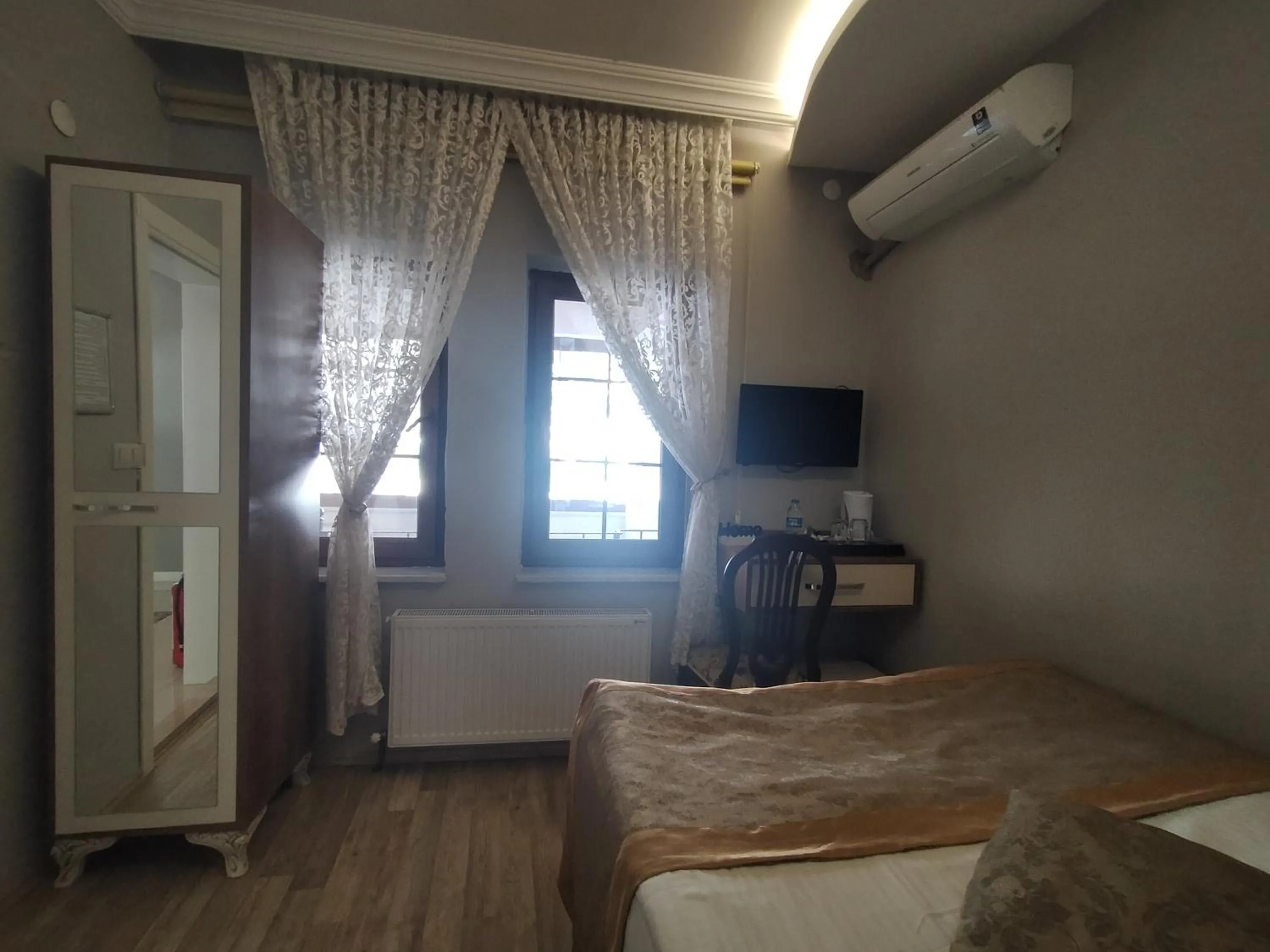 Photo of the whole room in Sehri̇-zade Yalisi