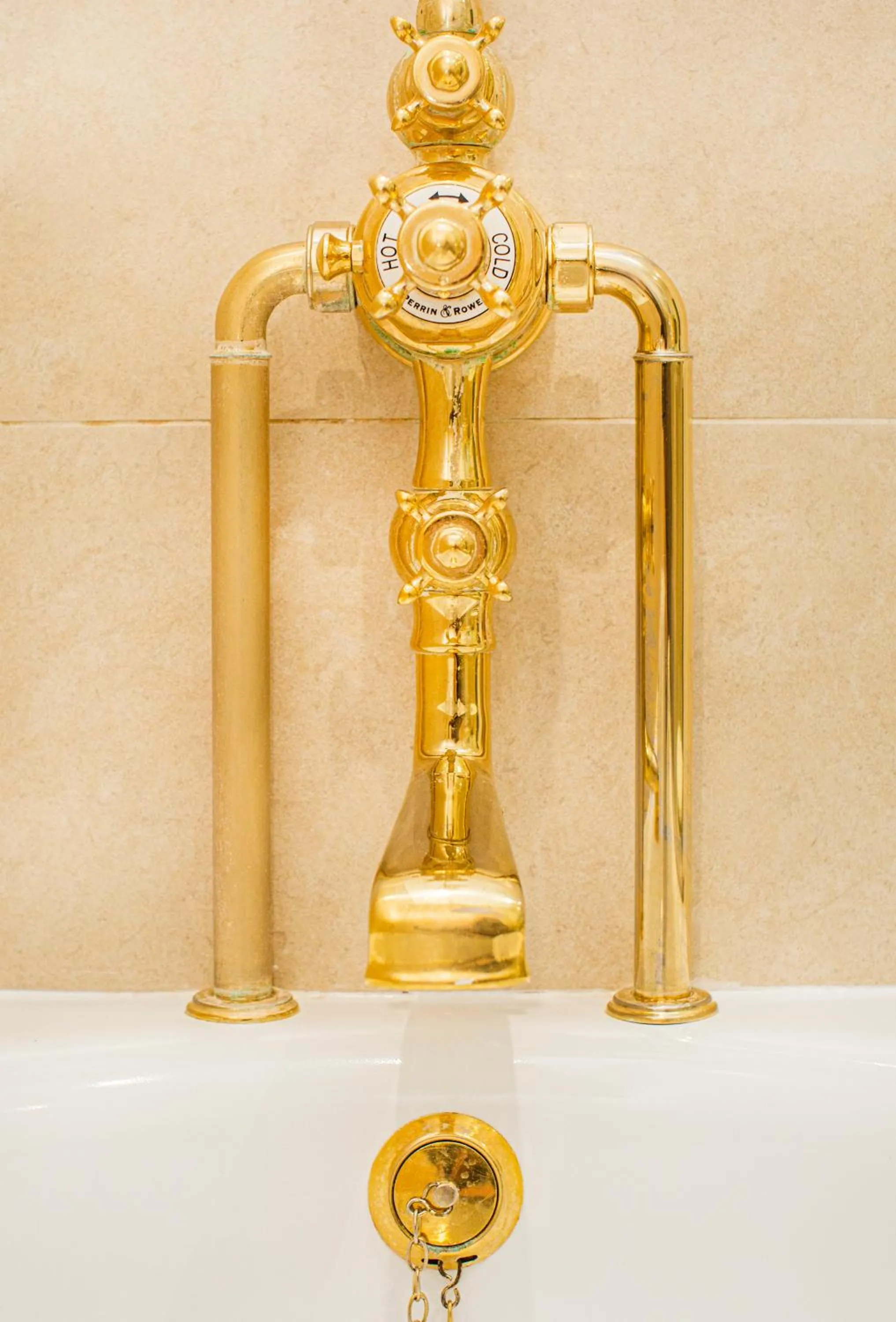 Bath in Lords Of The Manor