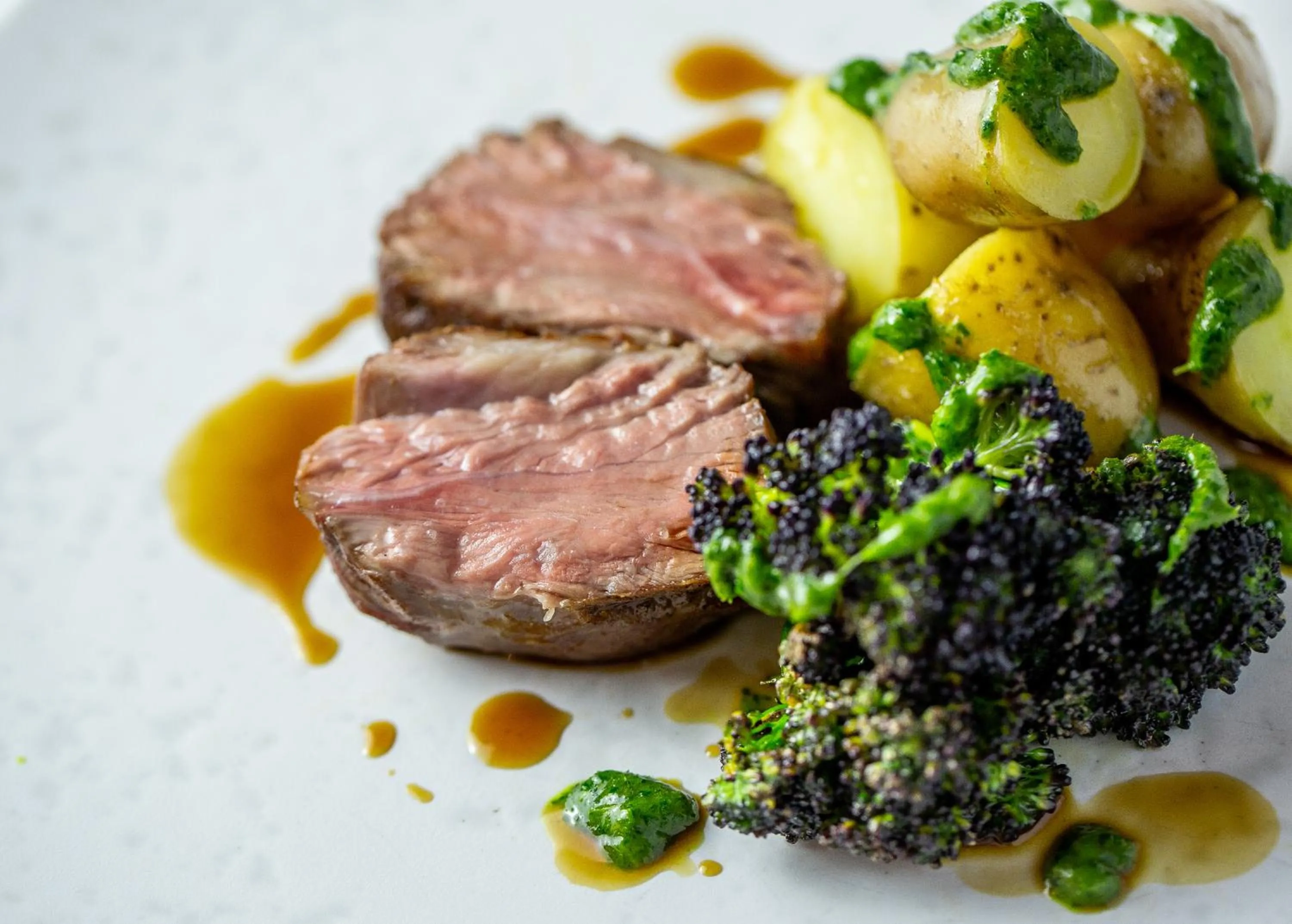 Food and drinks in Lords Of The Manor