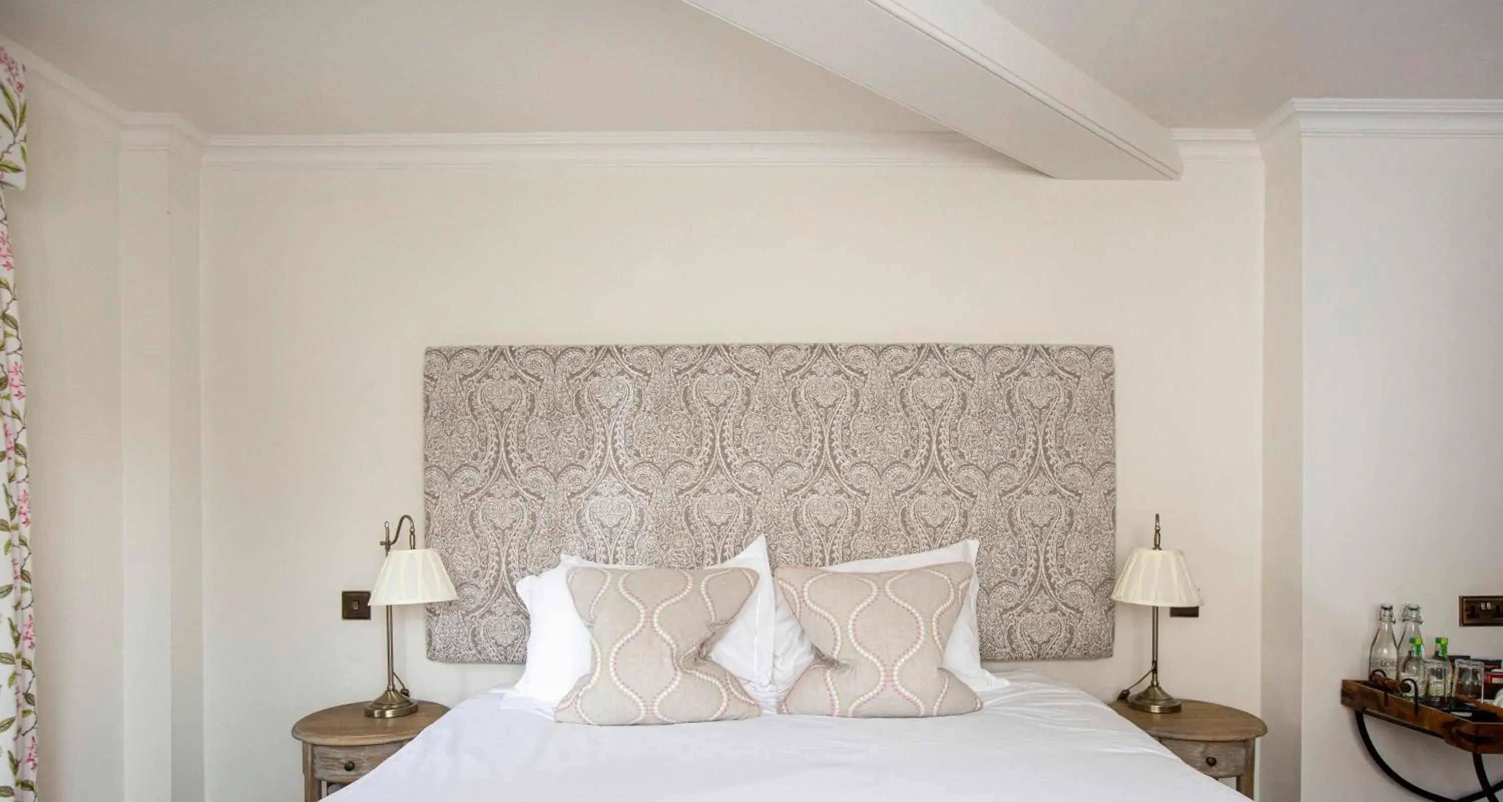 Manor Room in Lords Of The Manor Manor Room in Lords Of The Manor