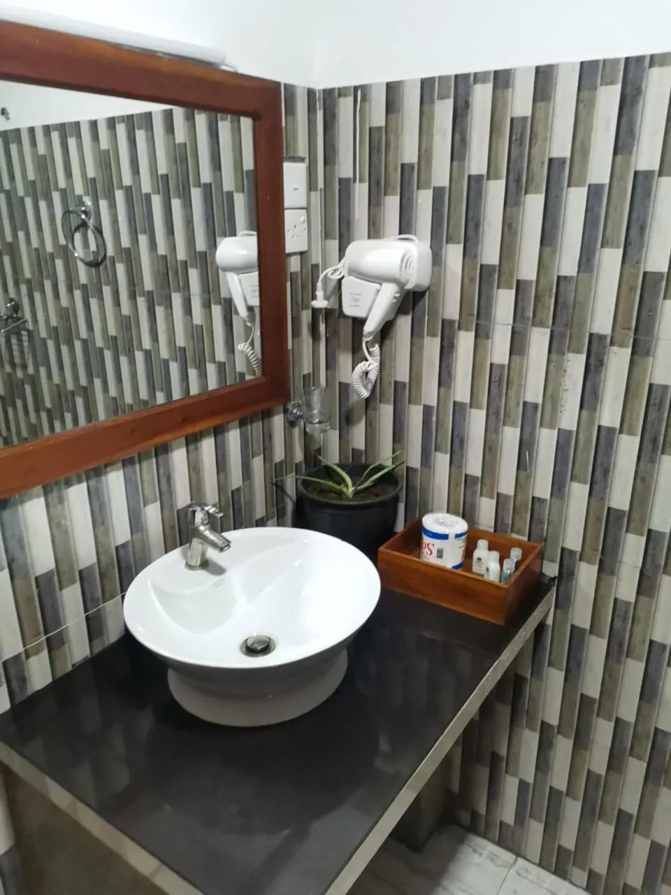 Bathroom in Sunshine Resort & Spa Sigiriya