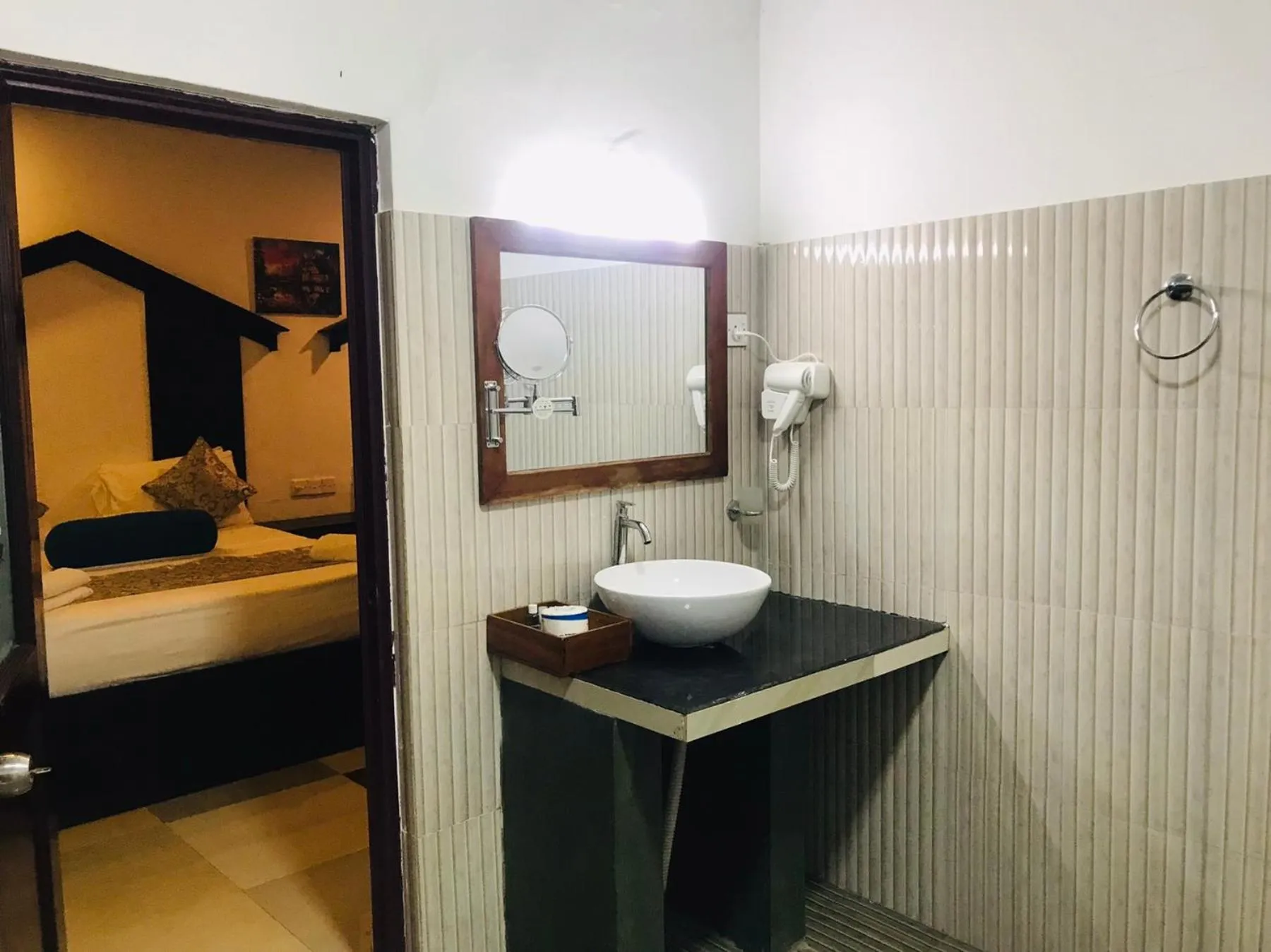 Bathroom in Sunshine Resort & Spa Sigiriya