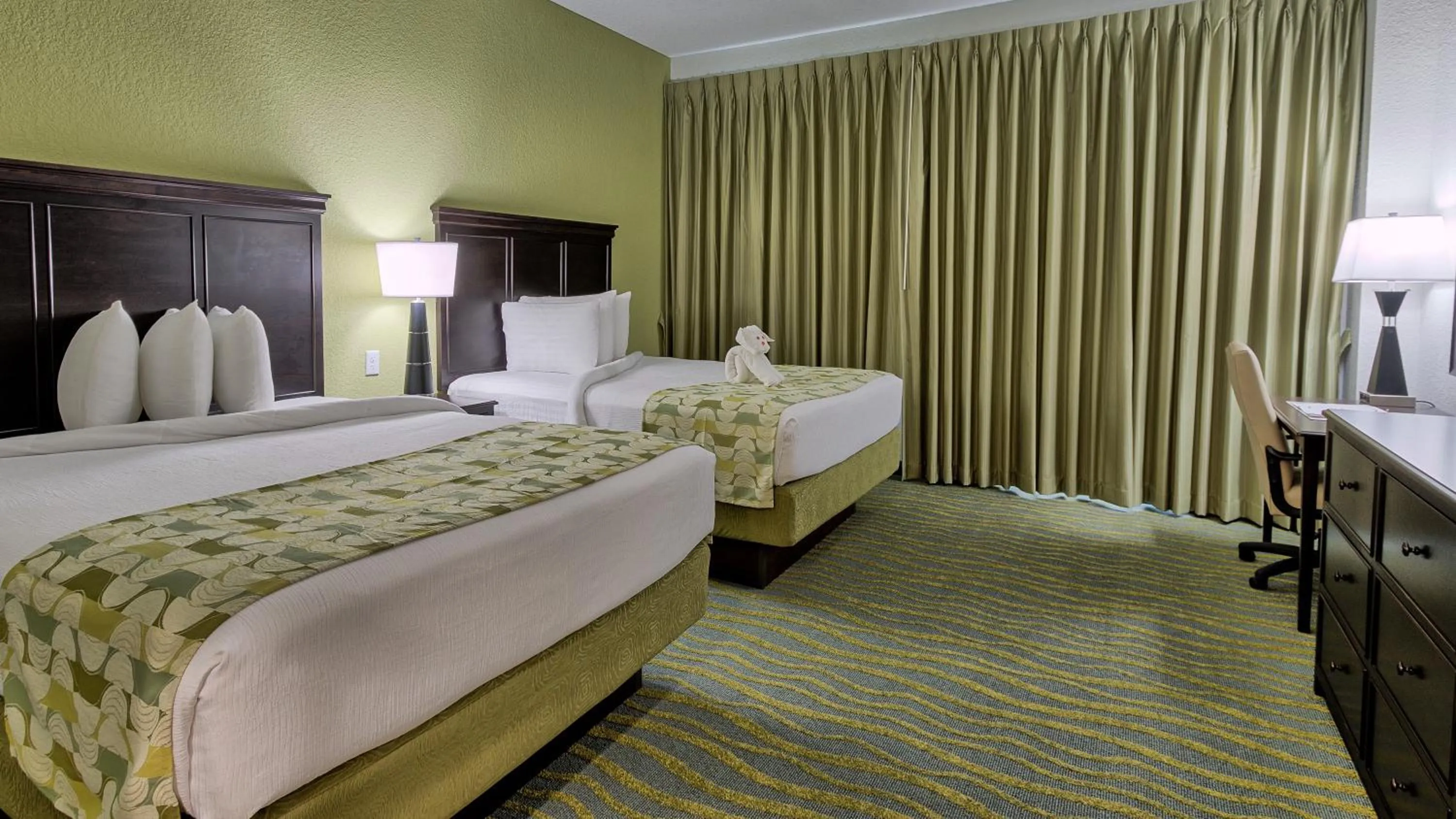Photo of the whole room, Bed in Edge Hotel Clearwater Beach