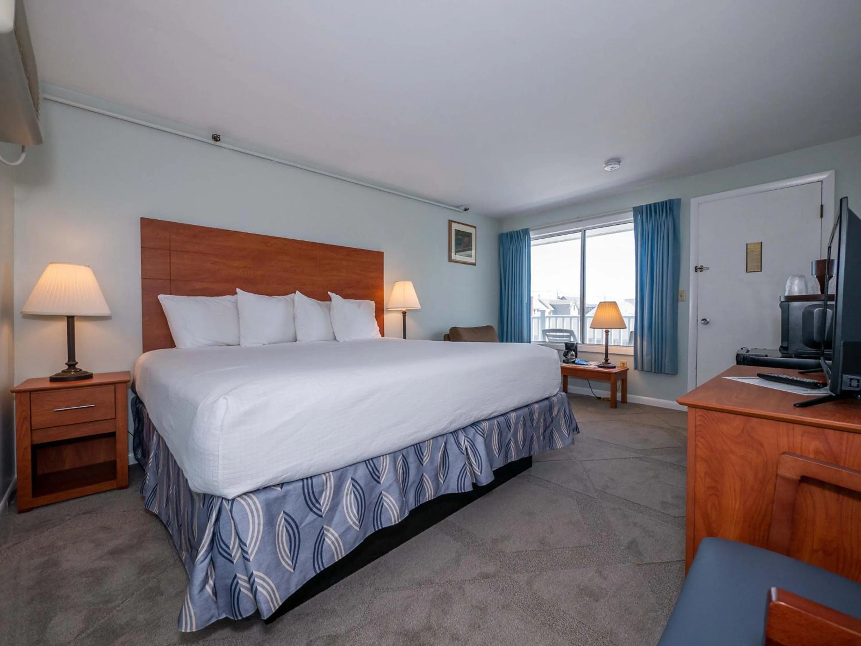 Bed in Sea Latch Inn